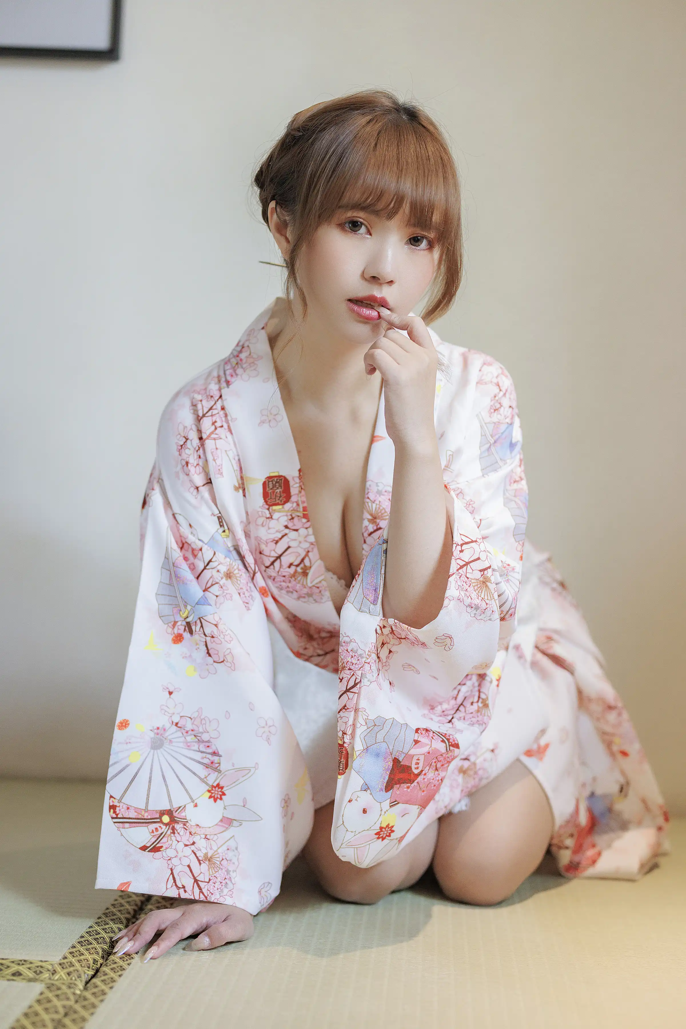 FW0275 秀人番外 32