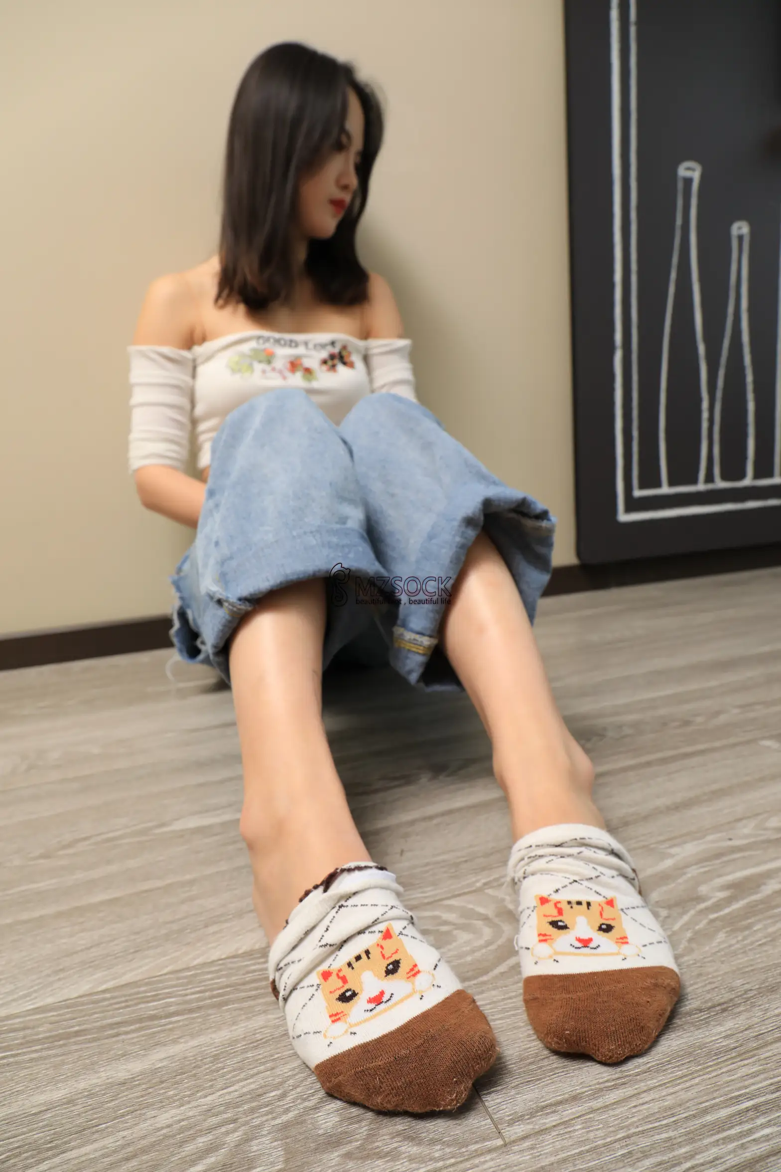 [爱美足] 爱美足 NO.059 芳芳#[74P]-18