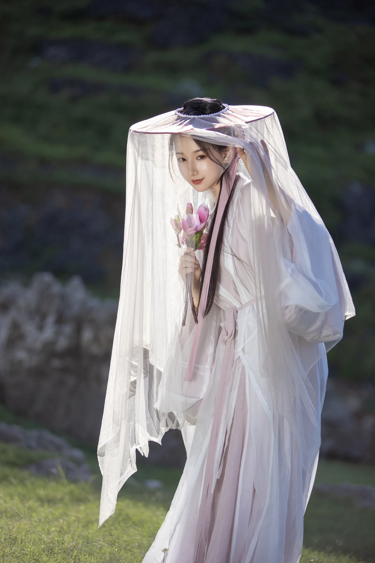 [艺图语] 2022.12.29 Vol.2788 – 牧羊歌 五月兔#[28P]-4