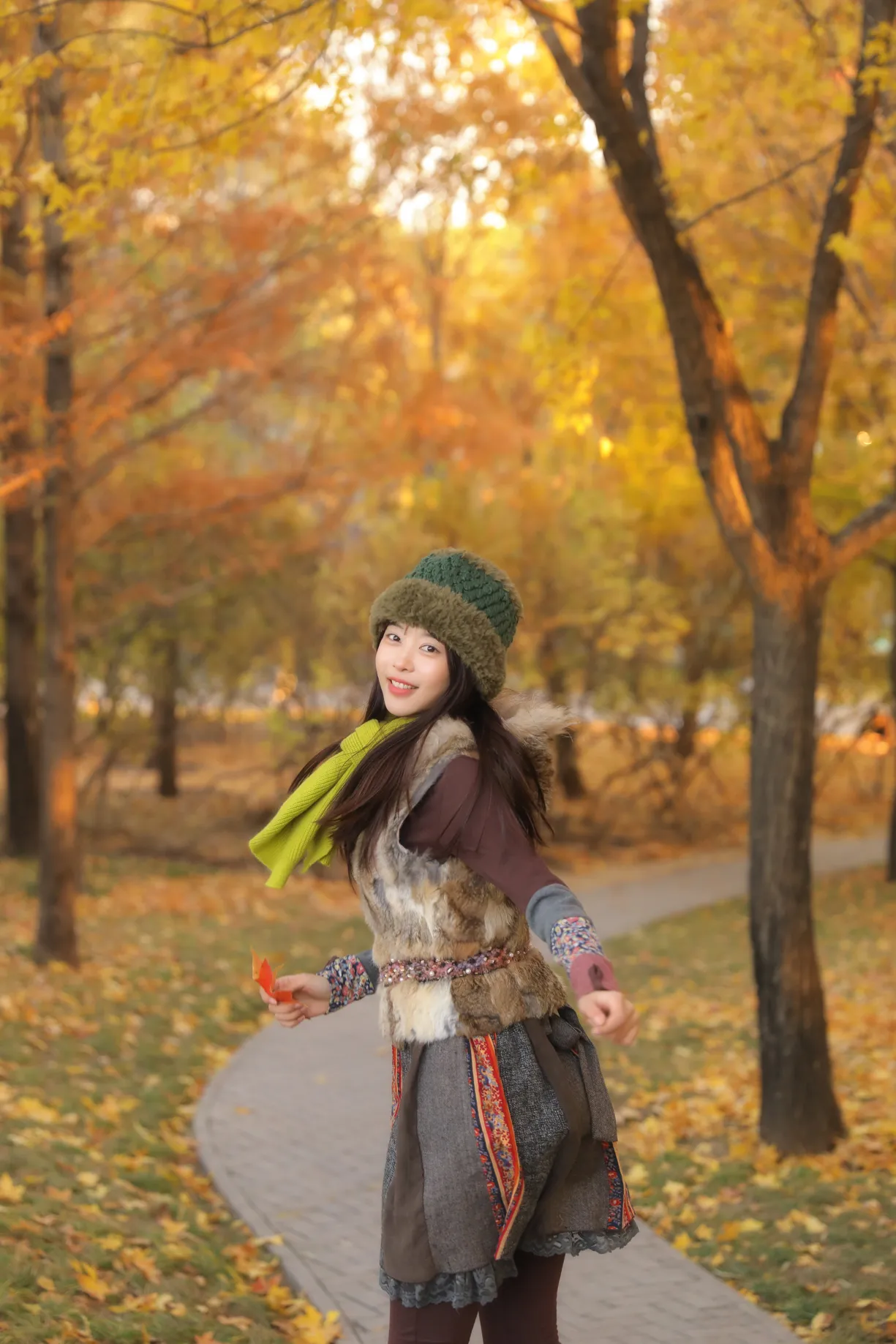[艺图语] 2022.12.04 Vol.2595 – 暮秋新冬里 ss_田爽#[29P]-22