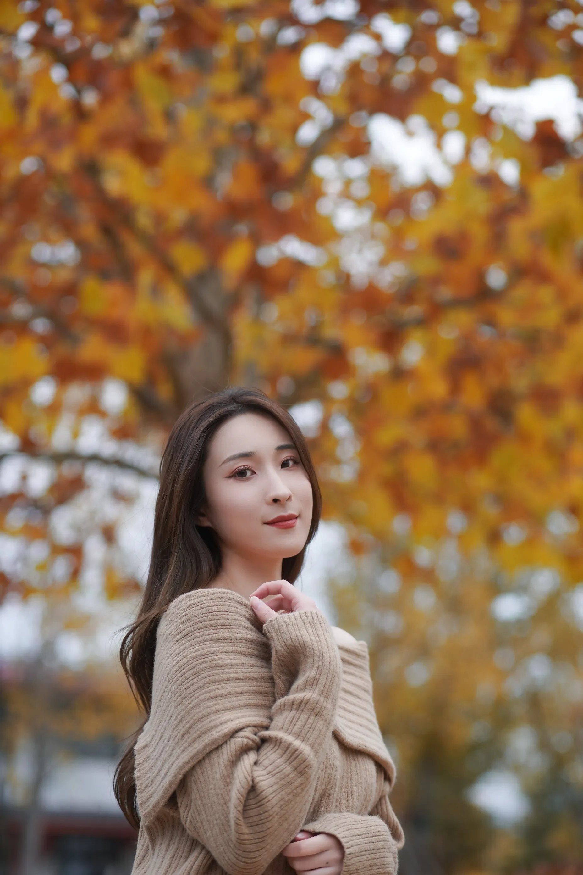 [艺图语] 2022.12.10 Vol.2646 – 叶落知秋 阿音#[26P]-25