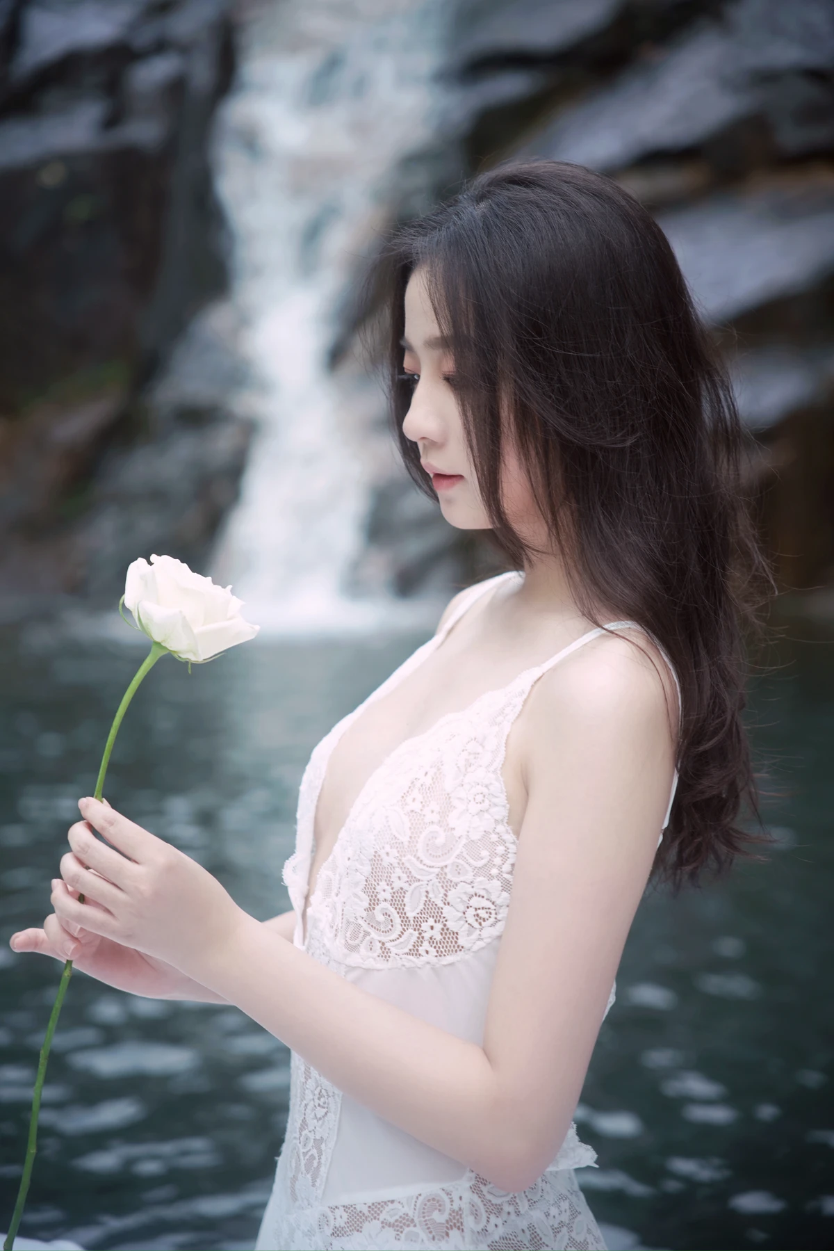 [艺图语] 2022.12.22 Vol.2729 – 落入凡间的天使 桃桃#[34P]-15