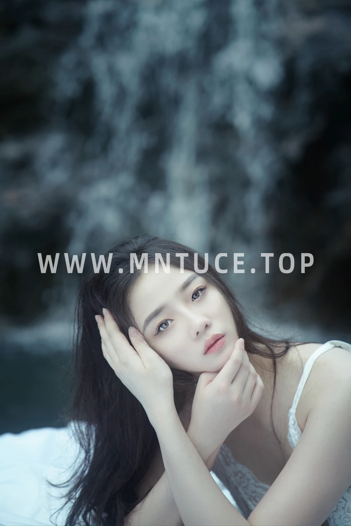 [艺图语] 2022.12.22 Vol.2729 – 落入凡间的天使 桃桃#[34P]-25