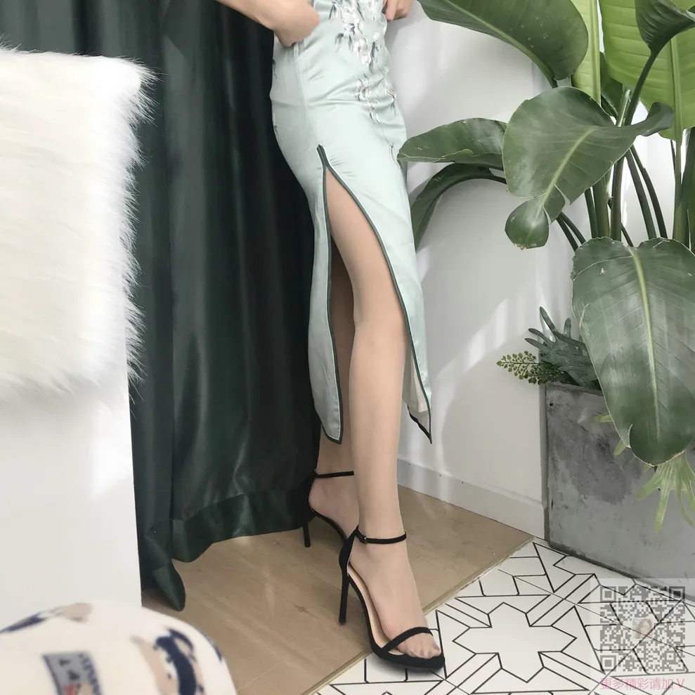 [爱美足] NO.115 Nia乔乔学姐居家性感旗袍肉丝 街拍#[64P]-5