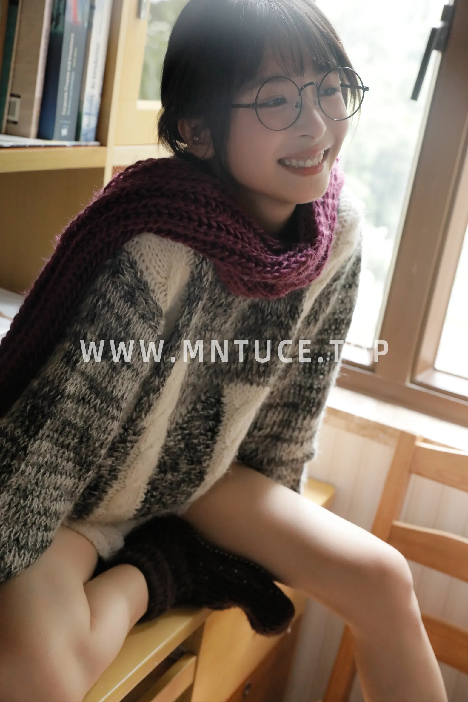 [艺图语] 2022.12.07 Vol.2619 – 日系居家少女 libbka_#[22P]-18