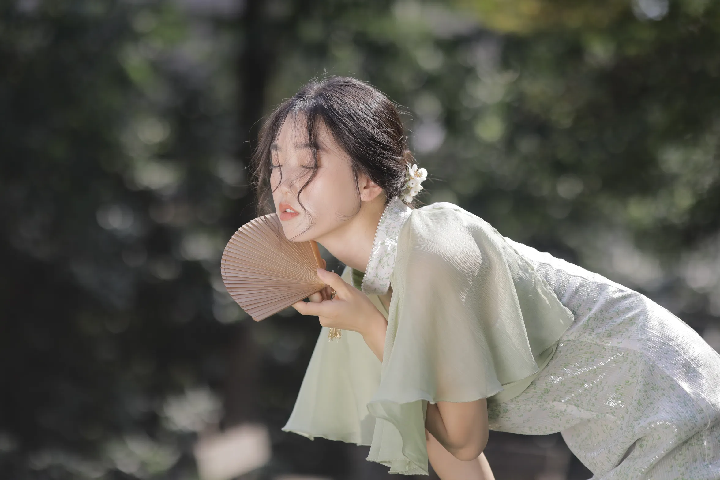 [艺图语] 2022.12.10 Vol.2641 – 春不晚 海角的郭荣#[29P]-15