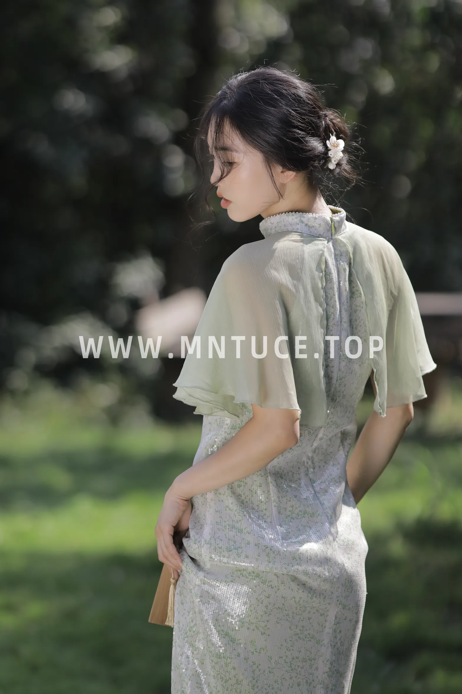 [艺图语] 2022.12.10 Vol.2641 – 春不晚 海角的郭荣#[29P]-18