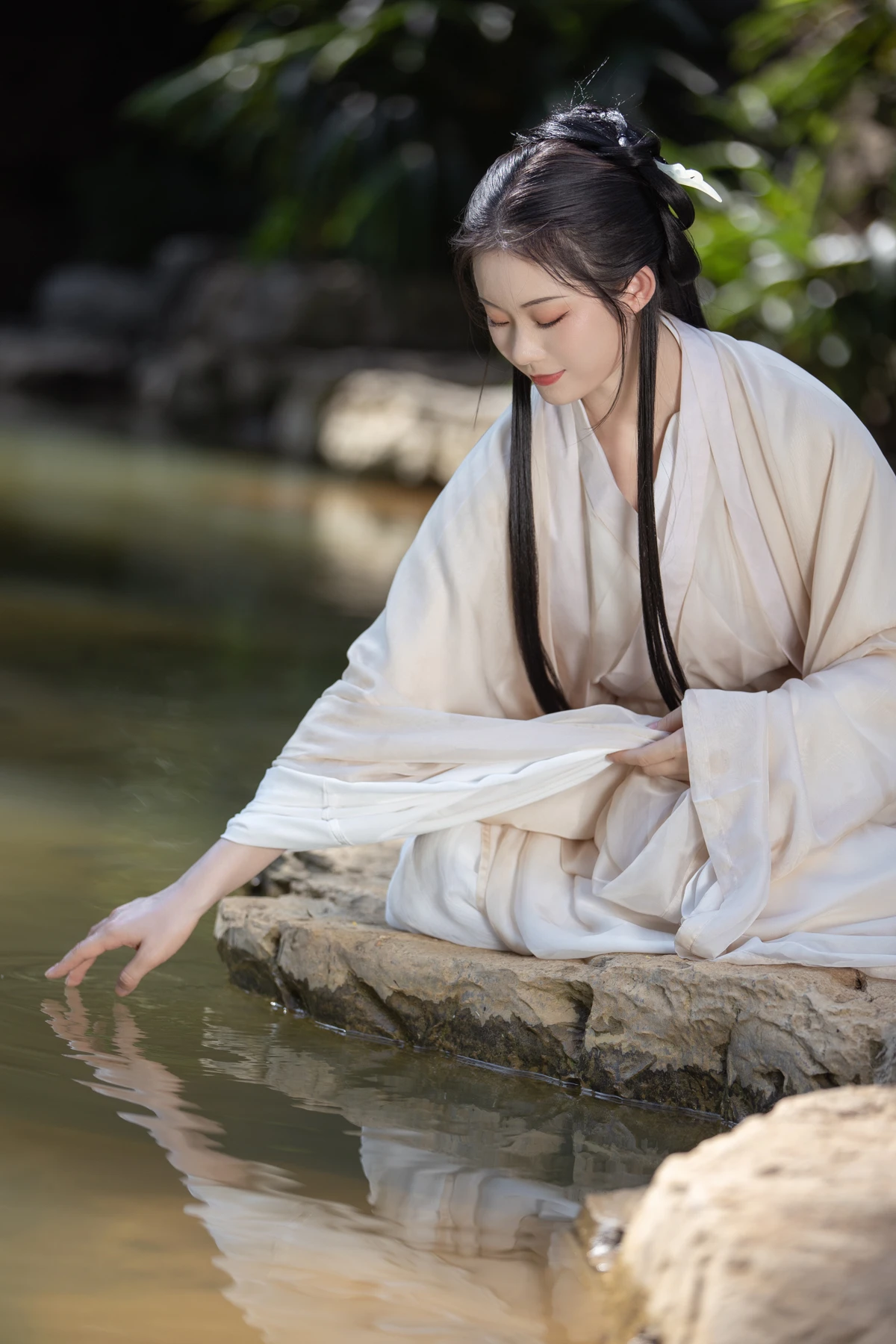 [艺图语] 2022.12.27 Vol.2767 – 春色 培培#[34P]-17