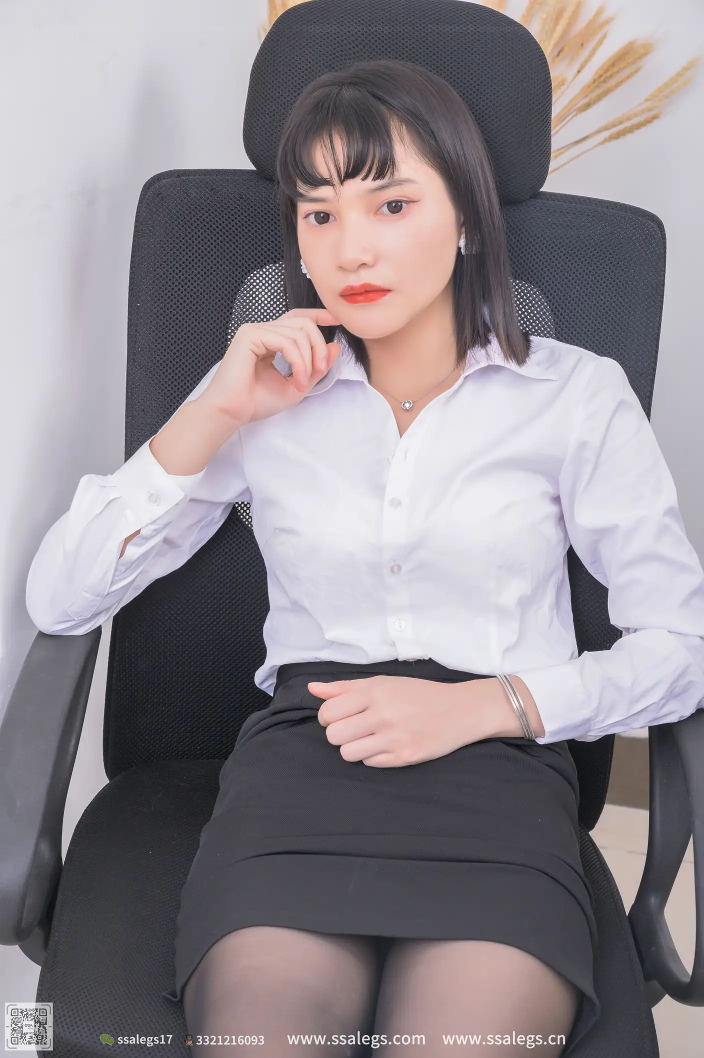 [爱美足] NO.529 冰冰 黑丝袜写真（上) 丝社#[126P]-10