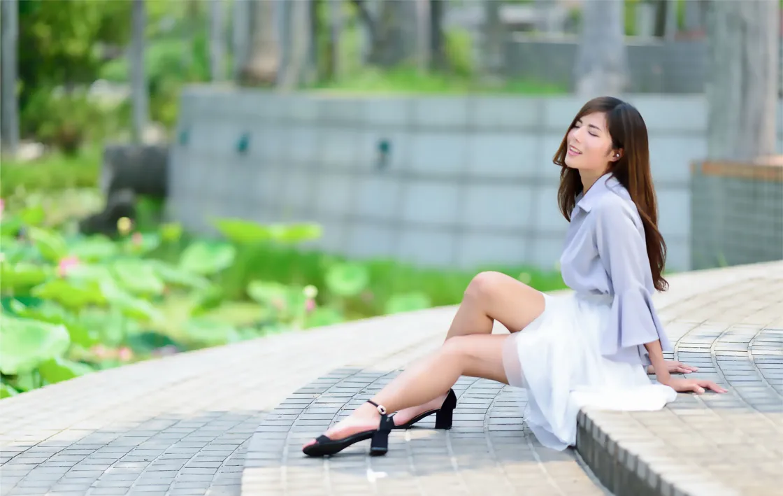 [爱美足] NO.145 方唯真 飘逸长裙涼高美腿 街拍#[105P]-1