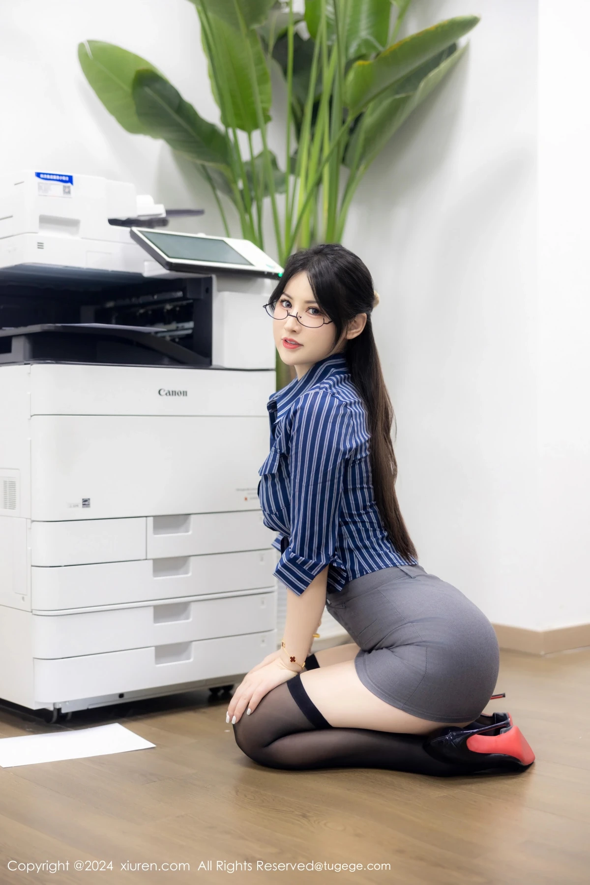 [秀人网] 2024.08.05 No.8971 诗诗kiki#[86P]-1