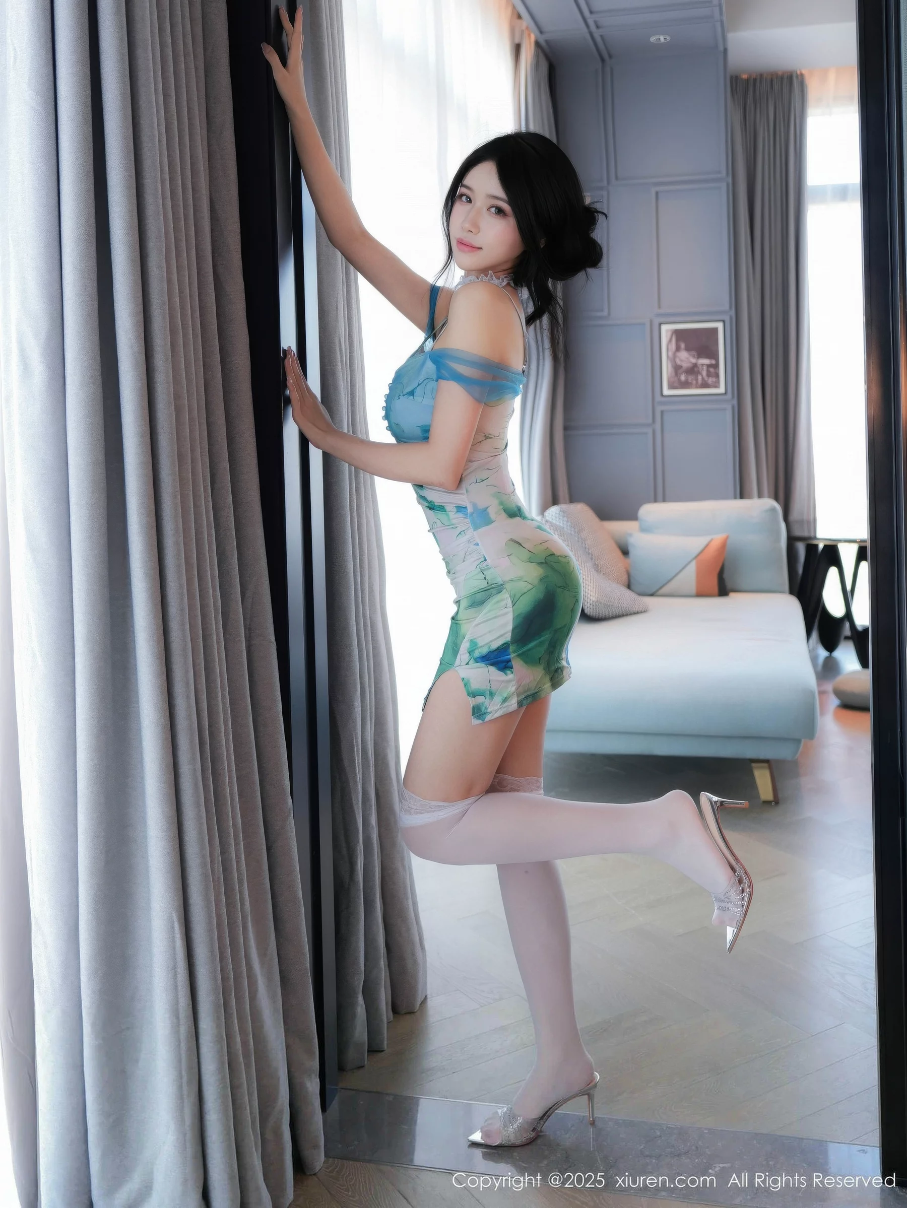 [秀人网] 2025.10.13 No.10859 shelly 诗莉吖#[76P]-25