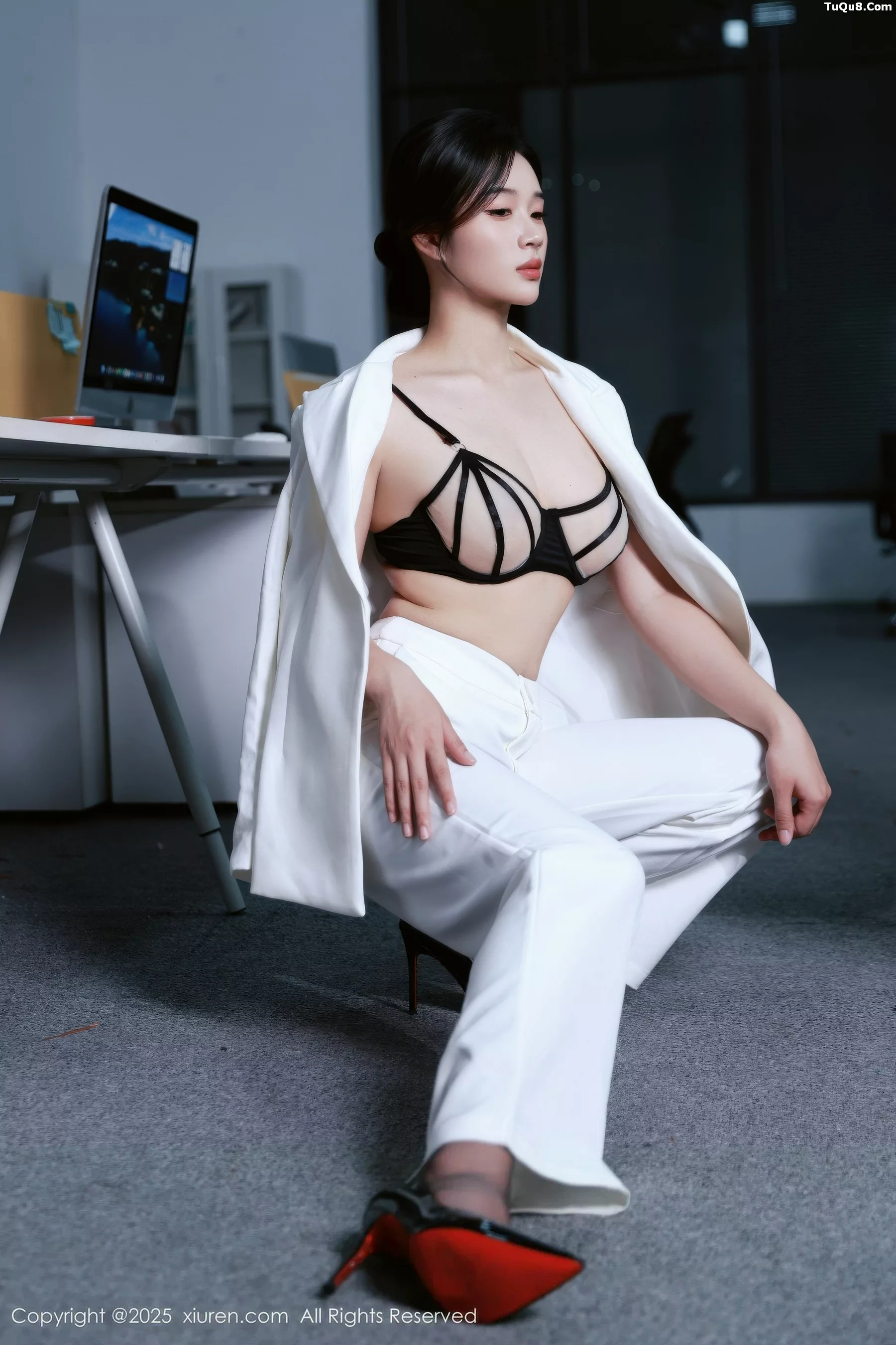 [秀人网] 2025.10.24 No.10908 南乔#[72P]-19