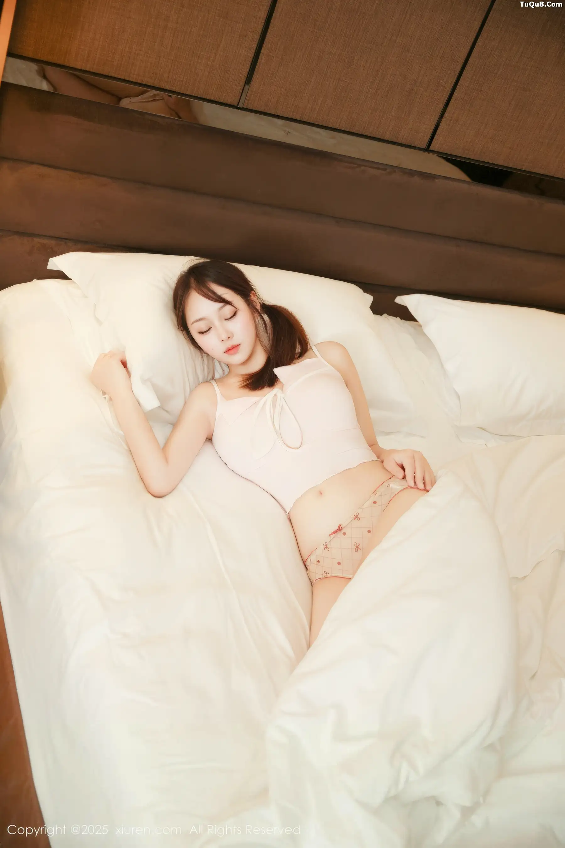 [秀人网] 2025.11.14 No.10985 炎恬#[61P]-1