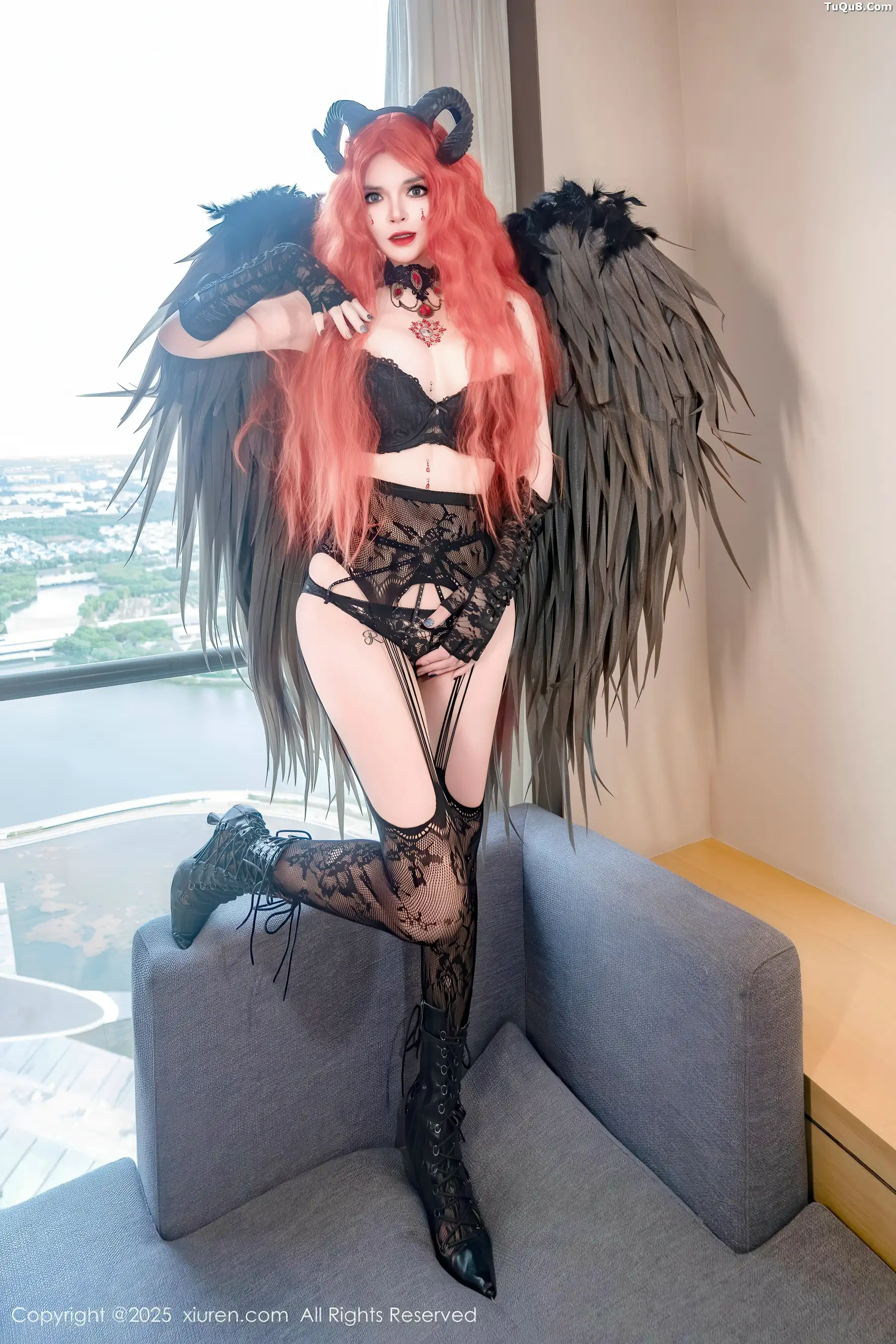 [秀人网] 2025.11.17 No.10994 伊丽莎有点白#[66P]-42