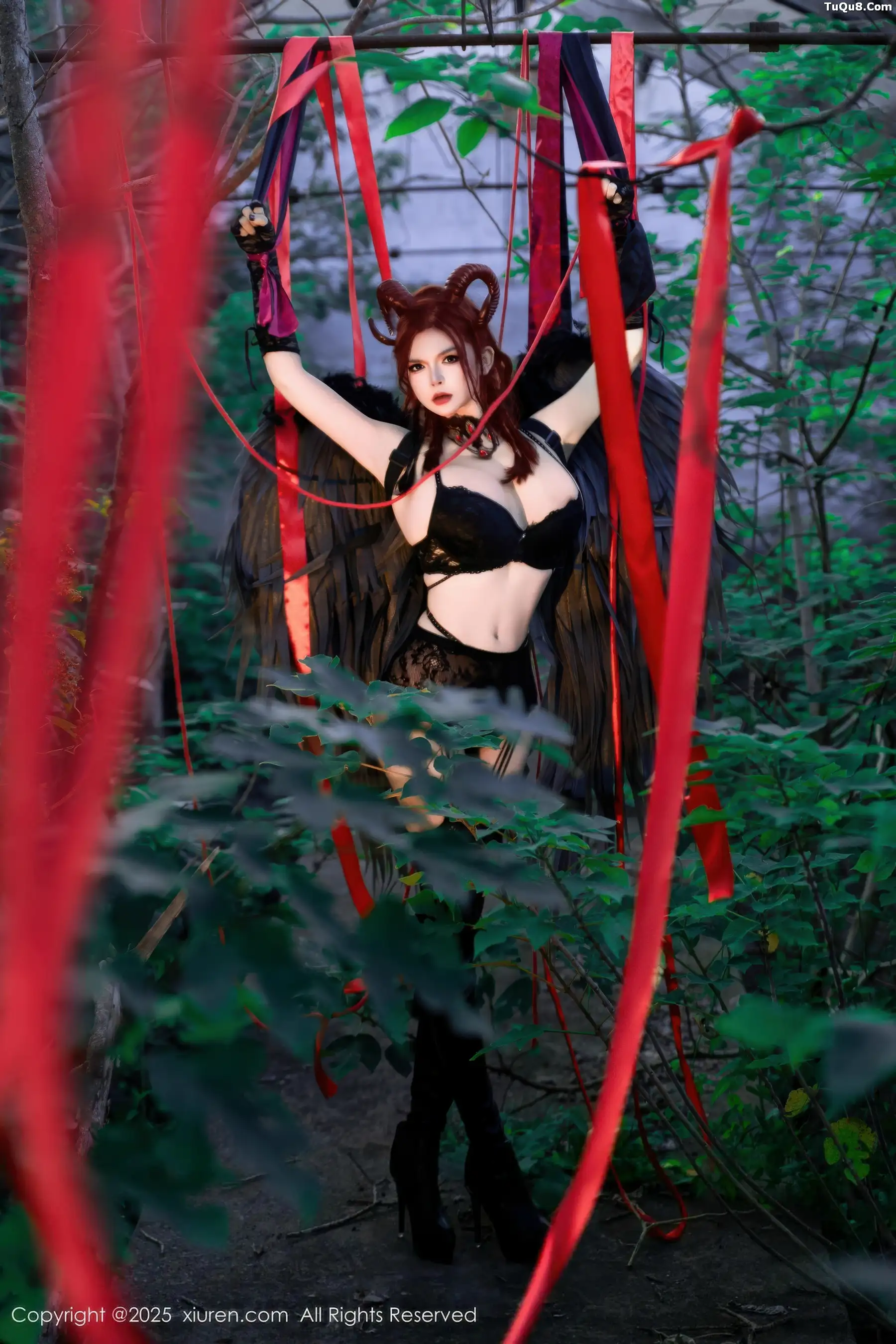[秀人网] 2025.11.17 No.10994 伊丽莎有点白#[66P]-13
