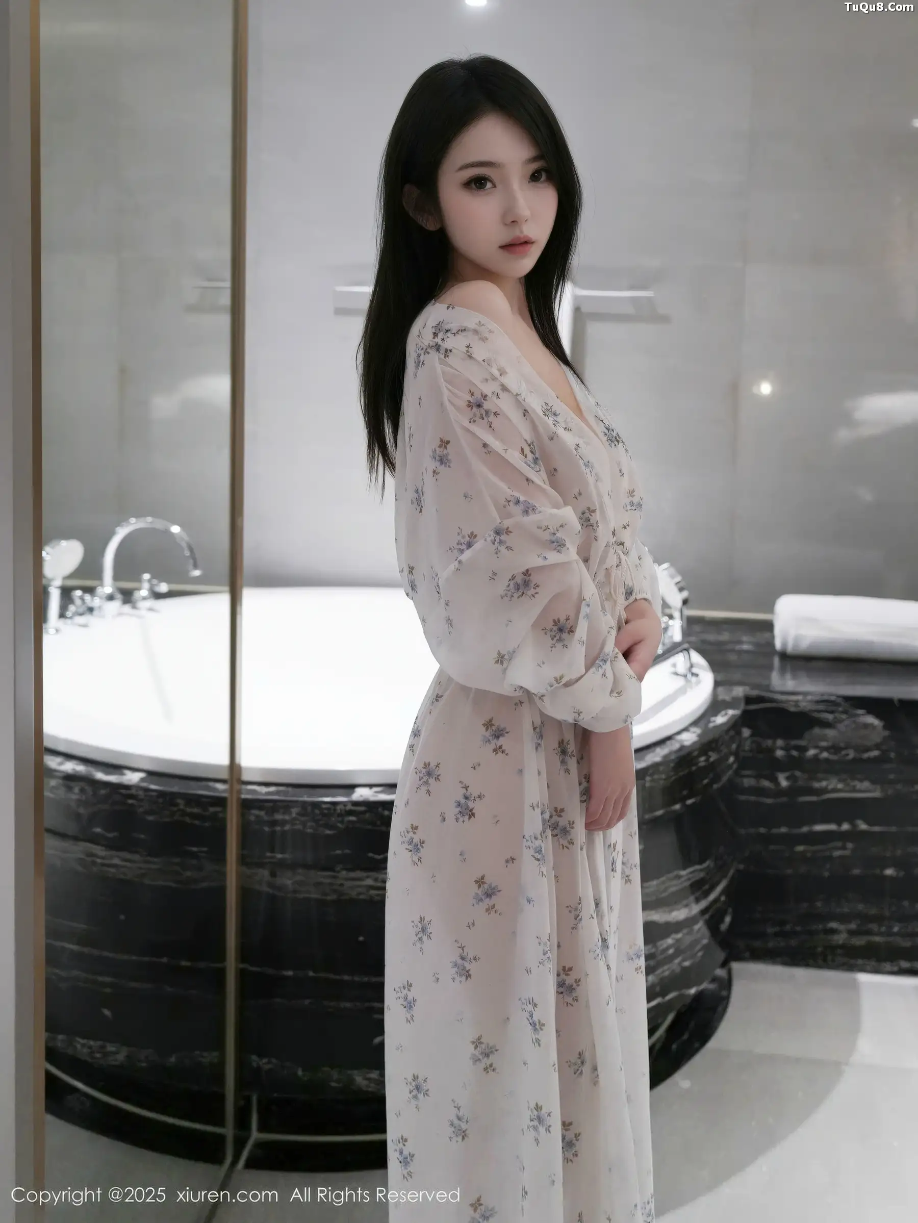 [秀人网] 2025.11.14 No.10988 烧烧小桃#[52P]-35