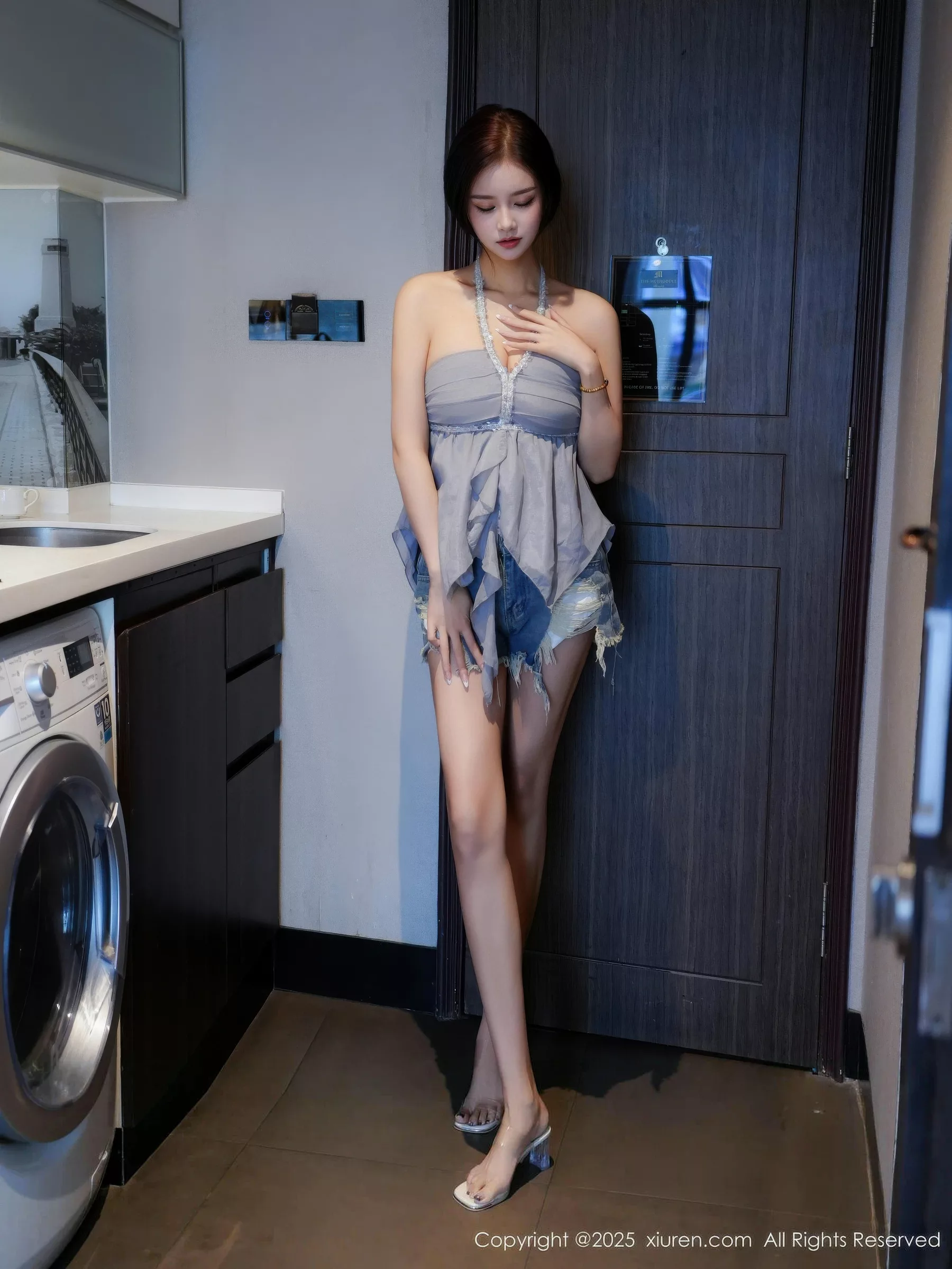 [秀人网] 2025.10.21 No.10893 特蕾莎#[57P]-9