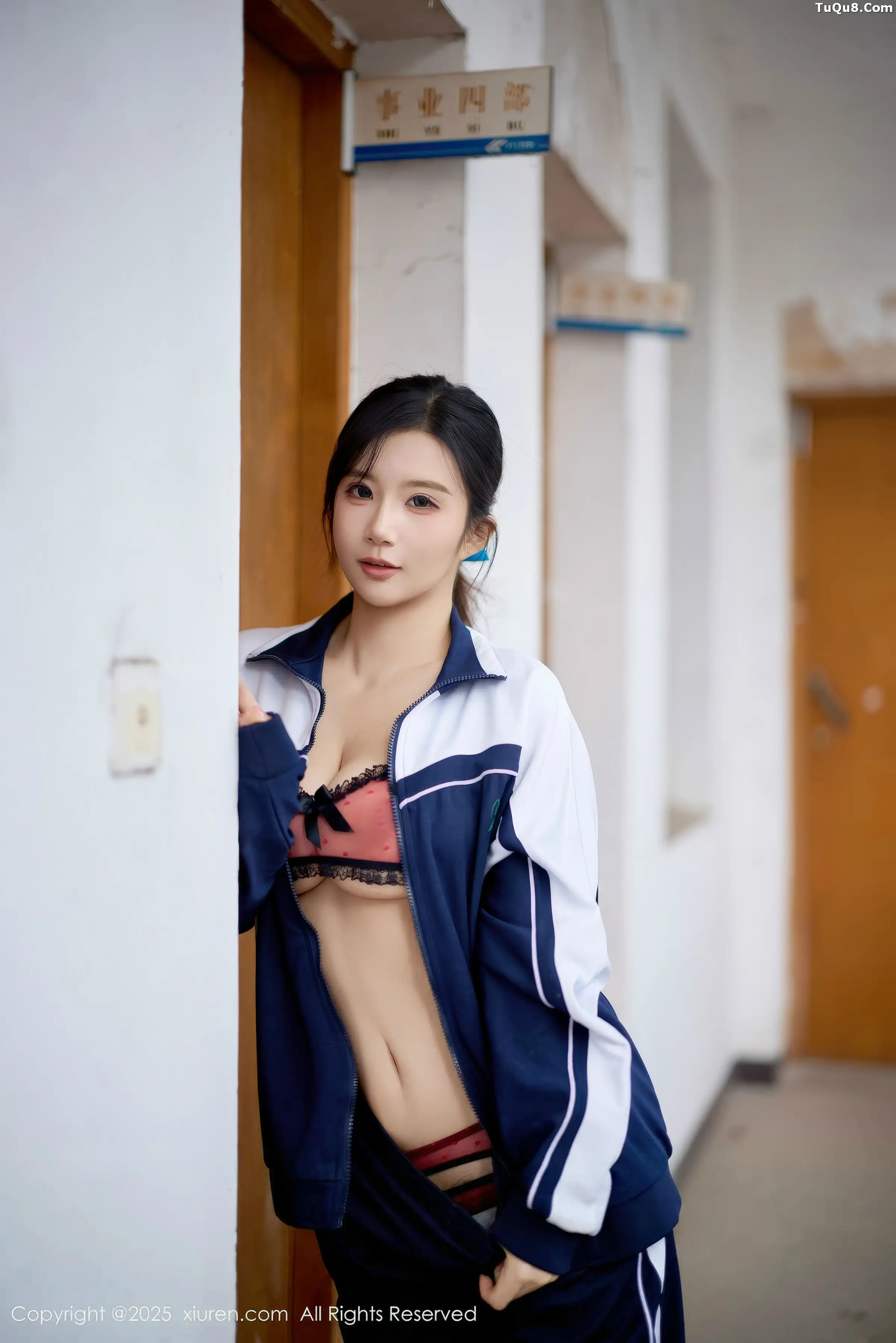 [秀人网] 2025.12.12 No.11103 小肉肉咪#[72P]-1