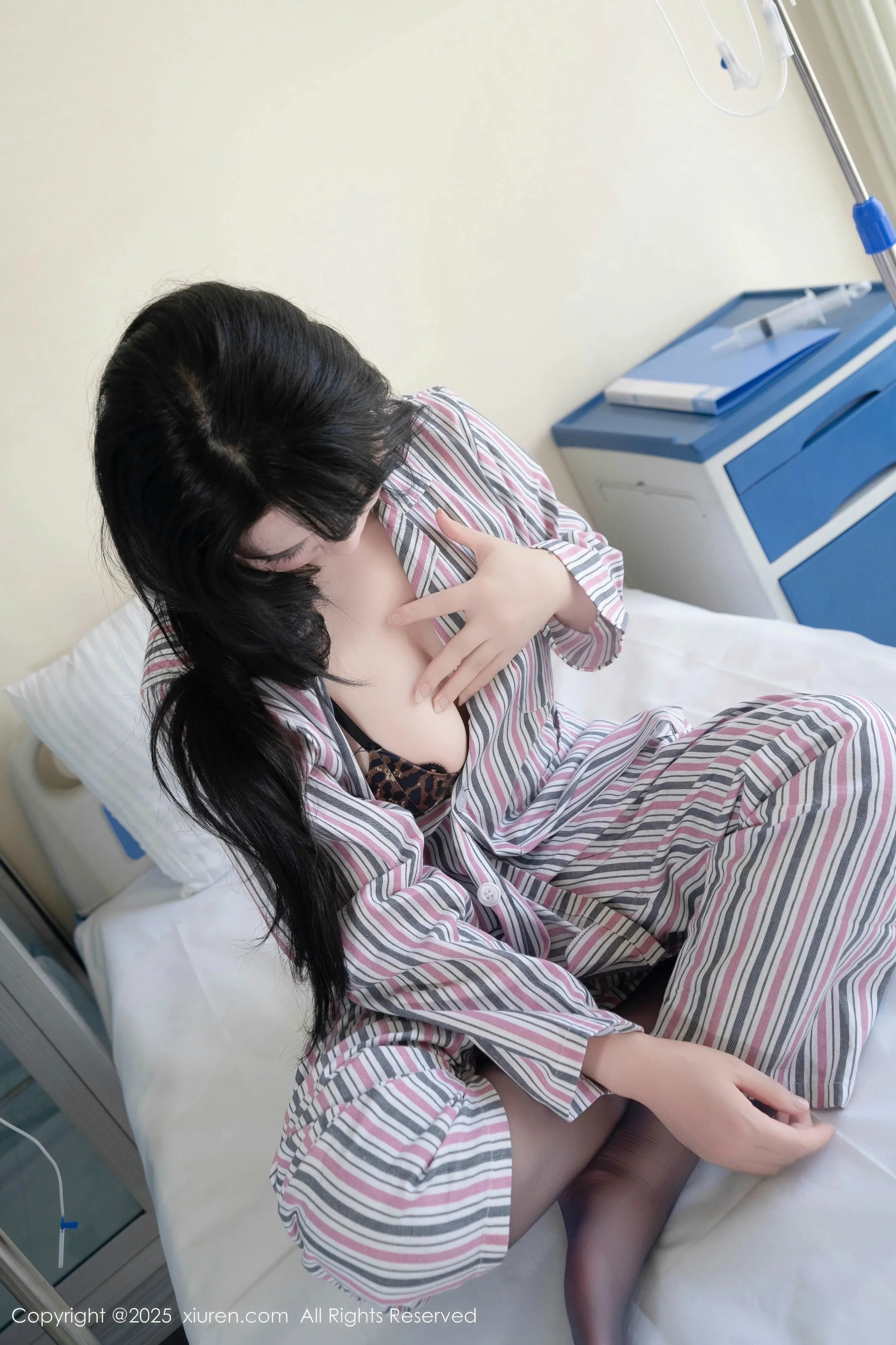 [秀人网] 2025.08.14 No.10648 汐汐爱吃草莓#[80P]-33