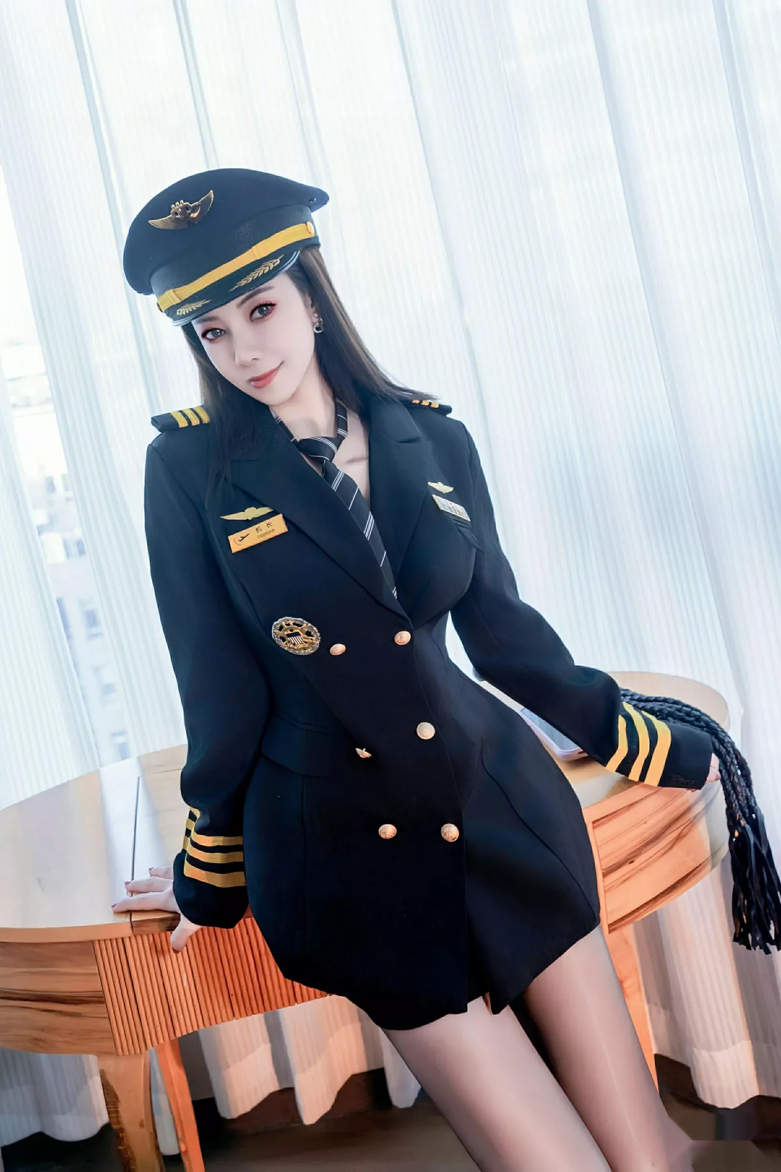 [秀人网] 2025.07.24 No.10580 果儿#[92P]-17