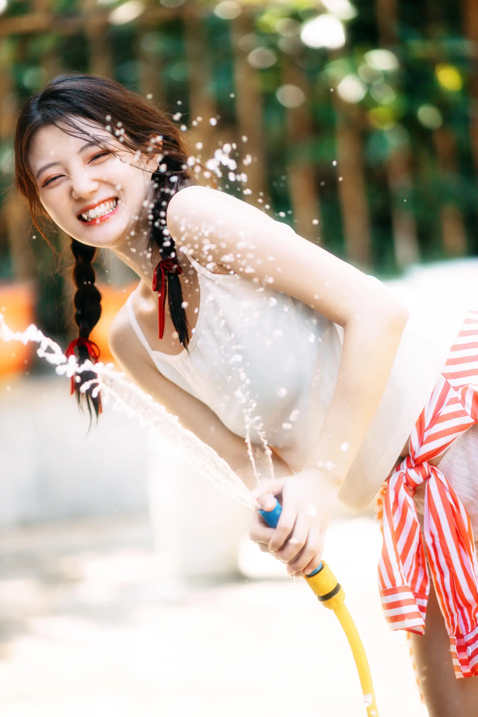 2021.11.30 Vol.479 – 后院水花 13