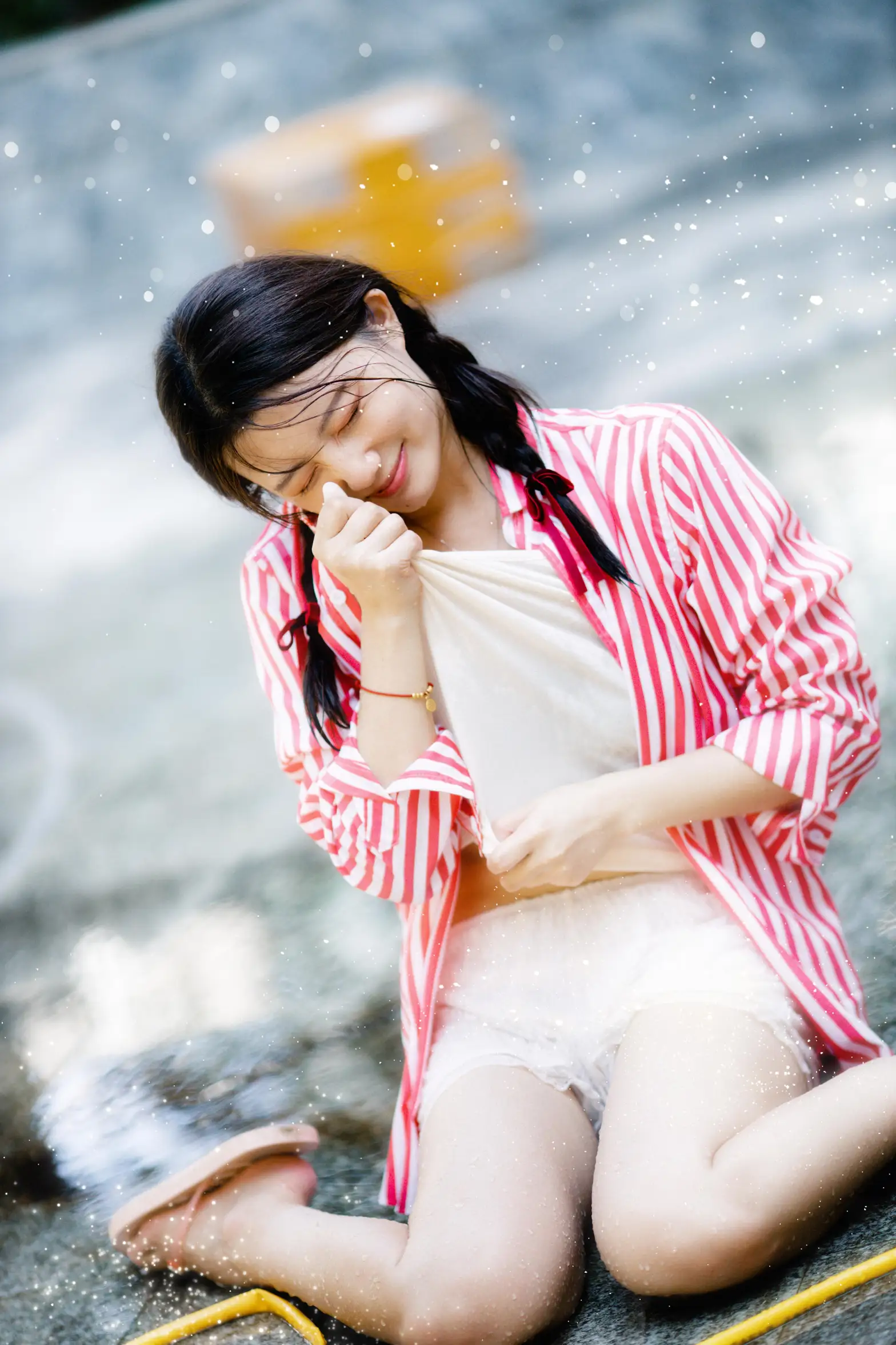 2021.11.30 Vol.479 – 后院水花 25