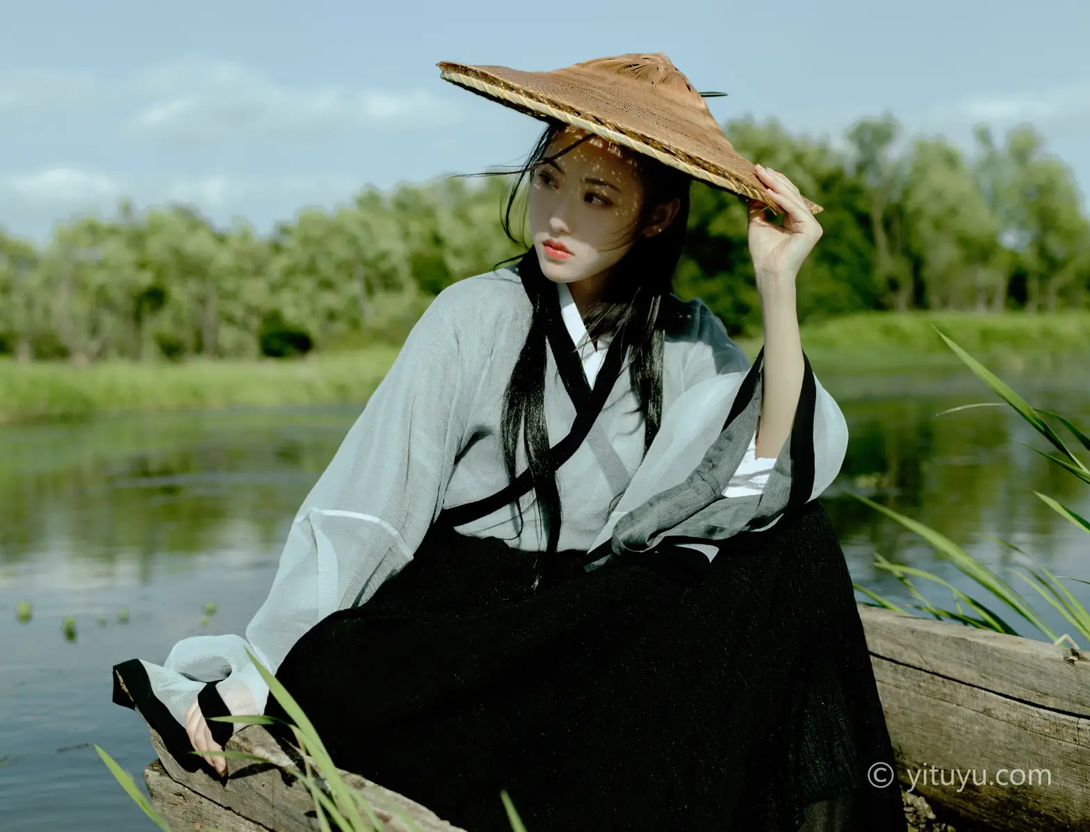 [艺图语] 2021.06.09 Vol.070 – 风之子 静静#[21P]-19