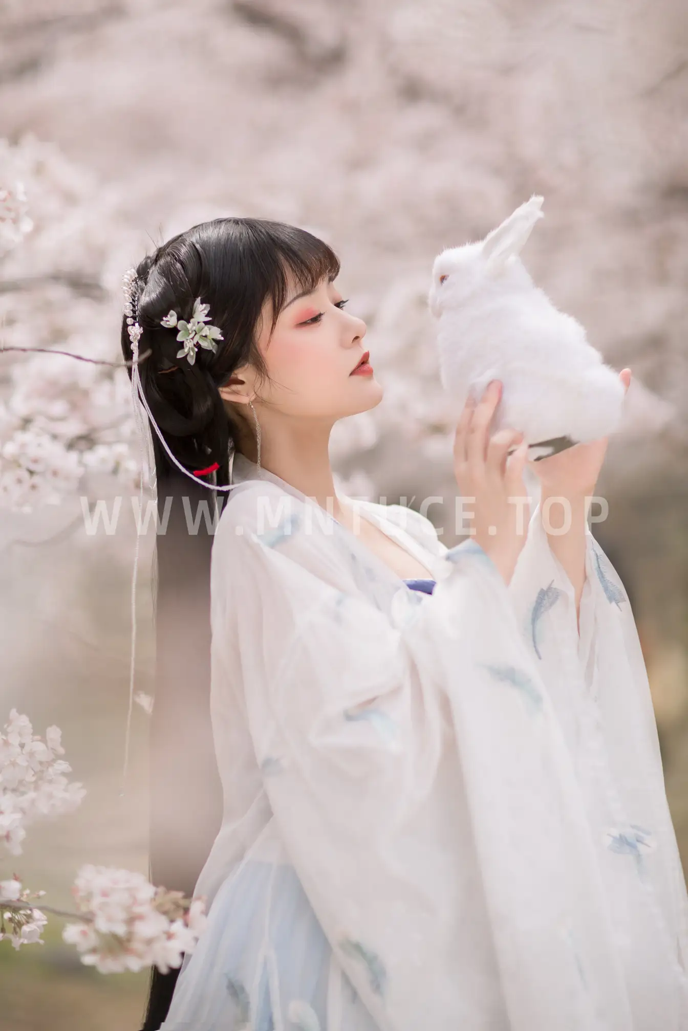 [艺图语] 2022.07.03 Vol.1369 – 樱 奶盖#[21P]-19