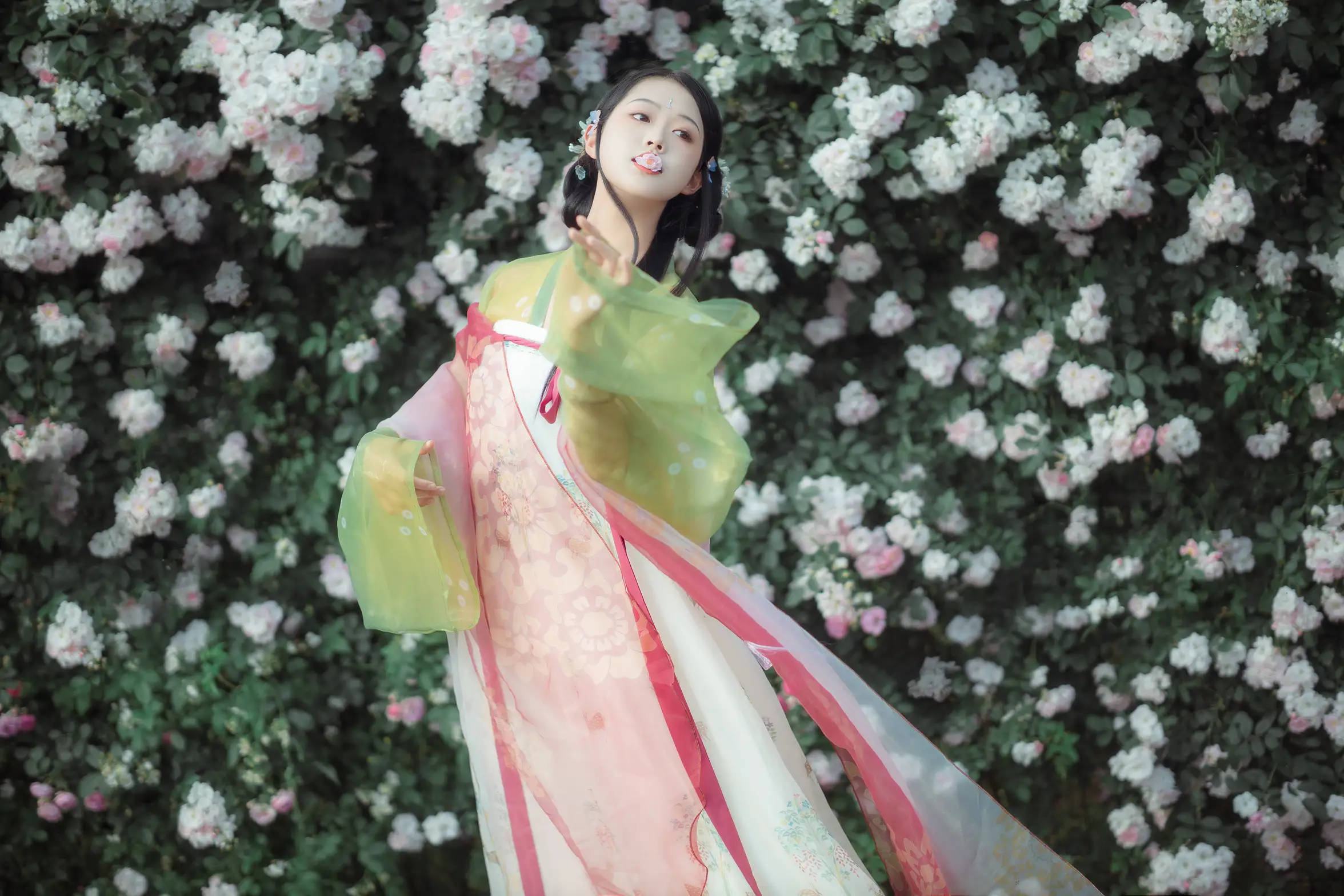 [艺图语] 2022.09.14 Vol.1949 – 蔷薇 若韵#[23P]-5
