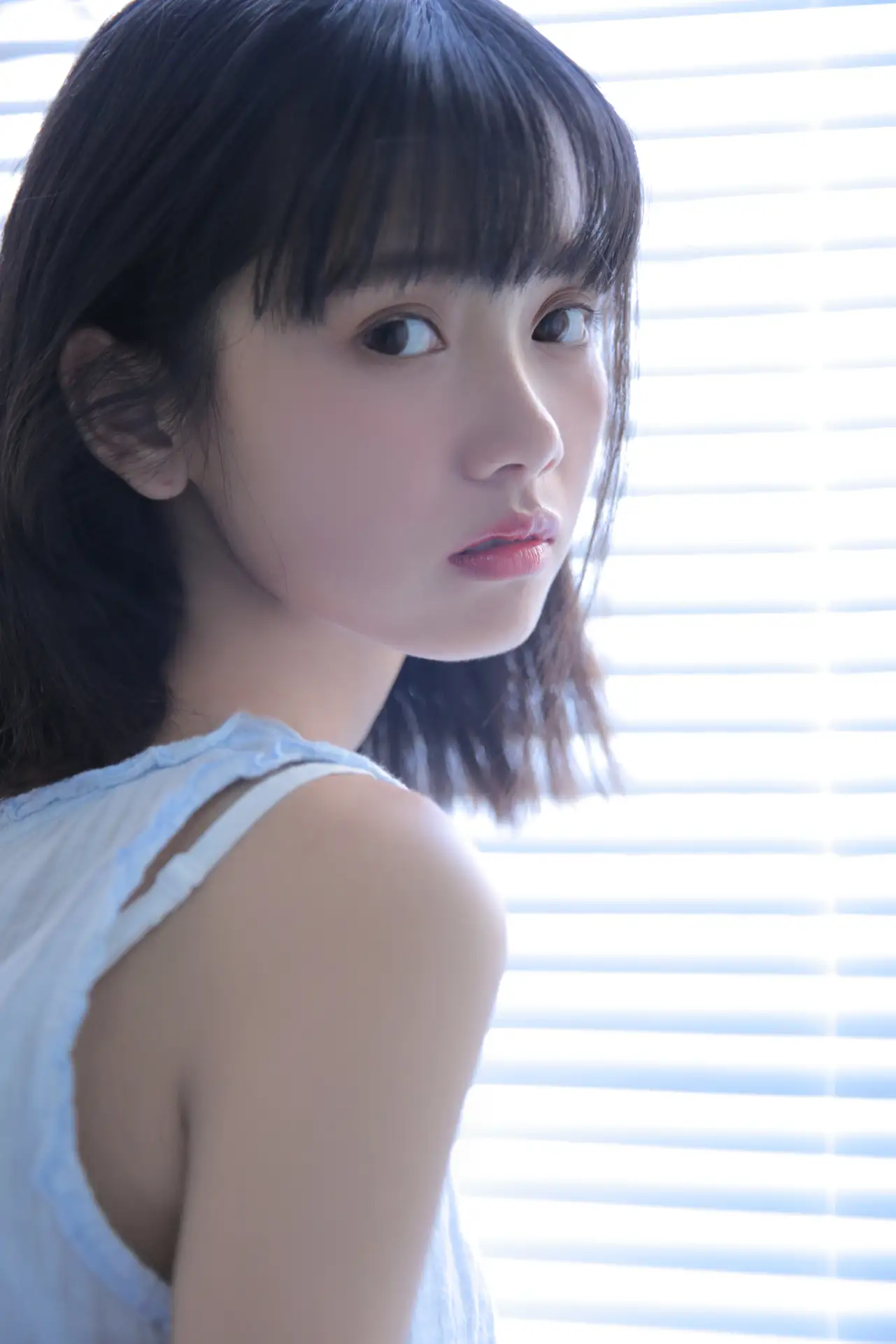 [艺图语] 2022.06.27 Vol.1303 – 思念人之屋 猫梓子#[26P]-3