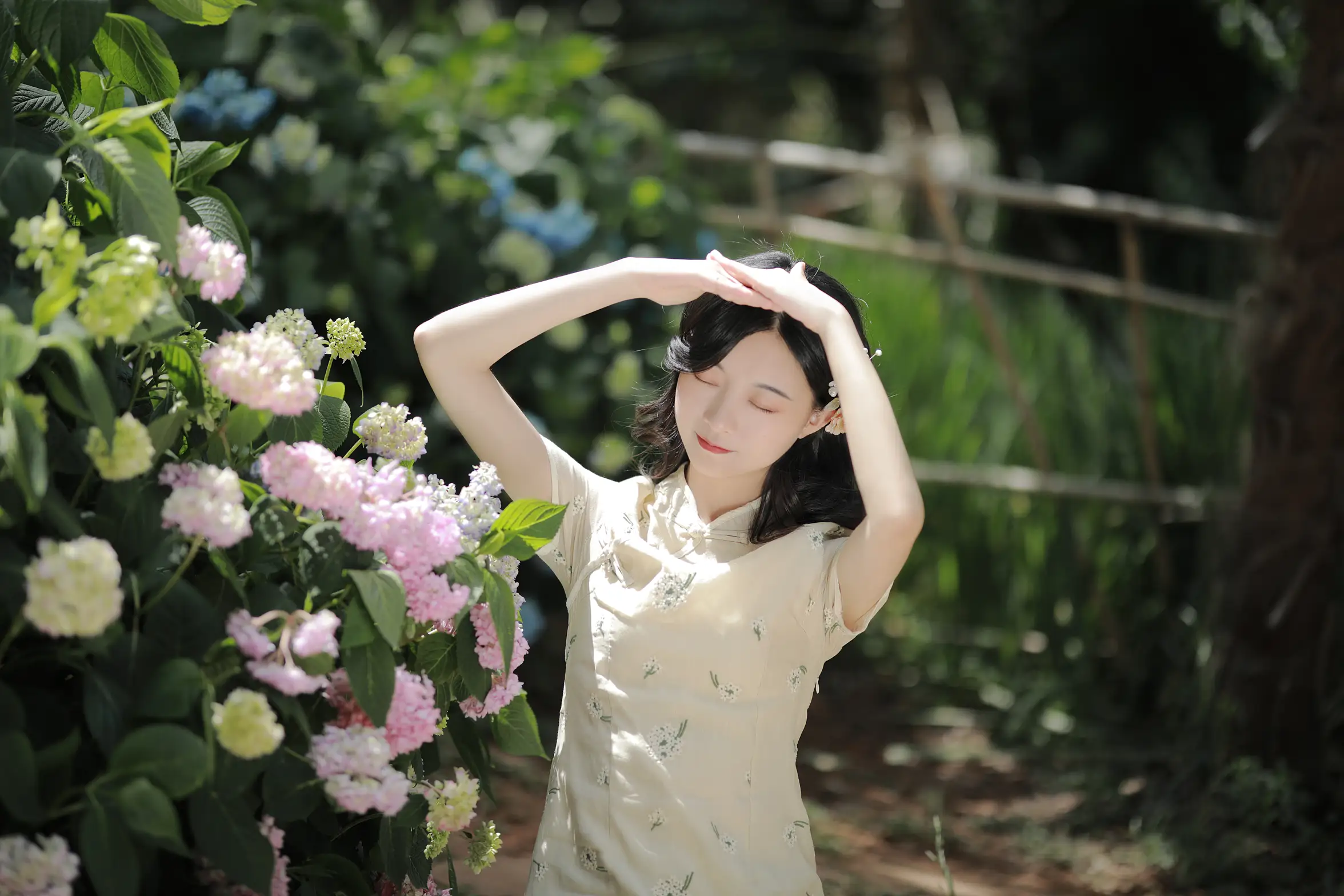 [艺图语] 2022.06.26 Vol.1298 – 一梦芳华 YunFleur#[28P]-6