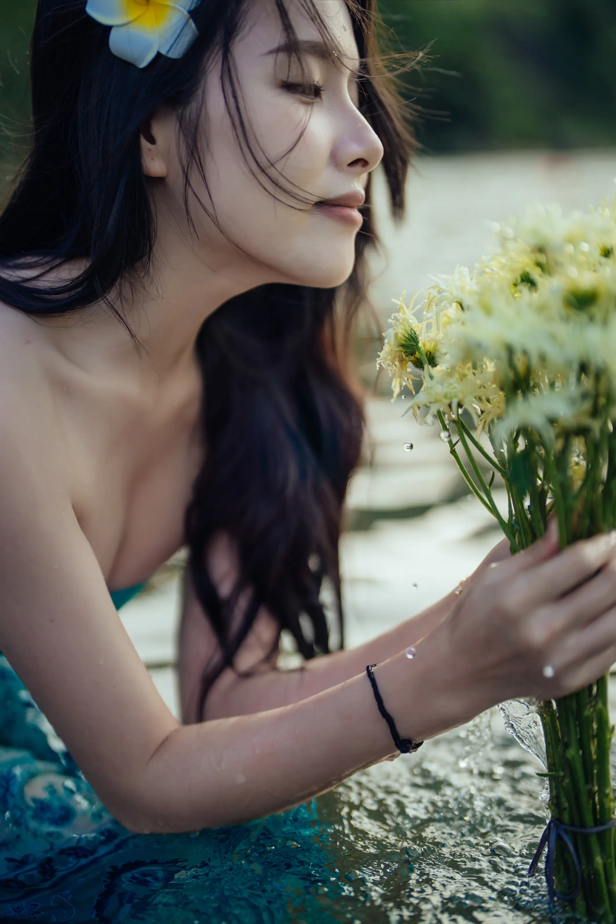 2021.11.24 Vol.469 – 清水出芙蓉 21