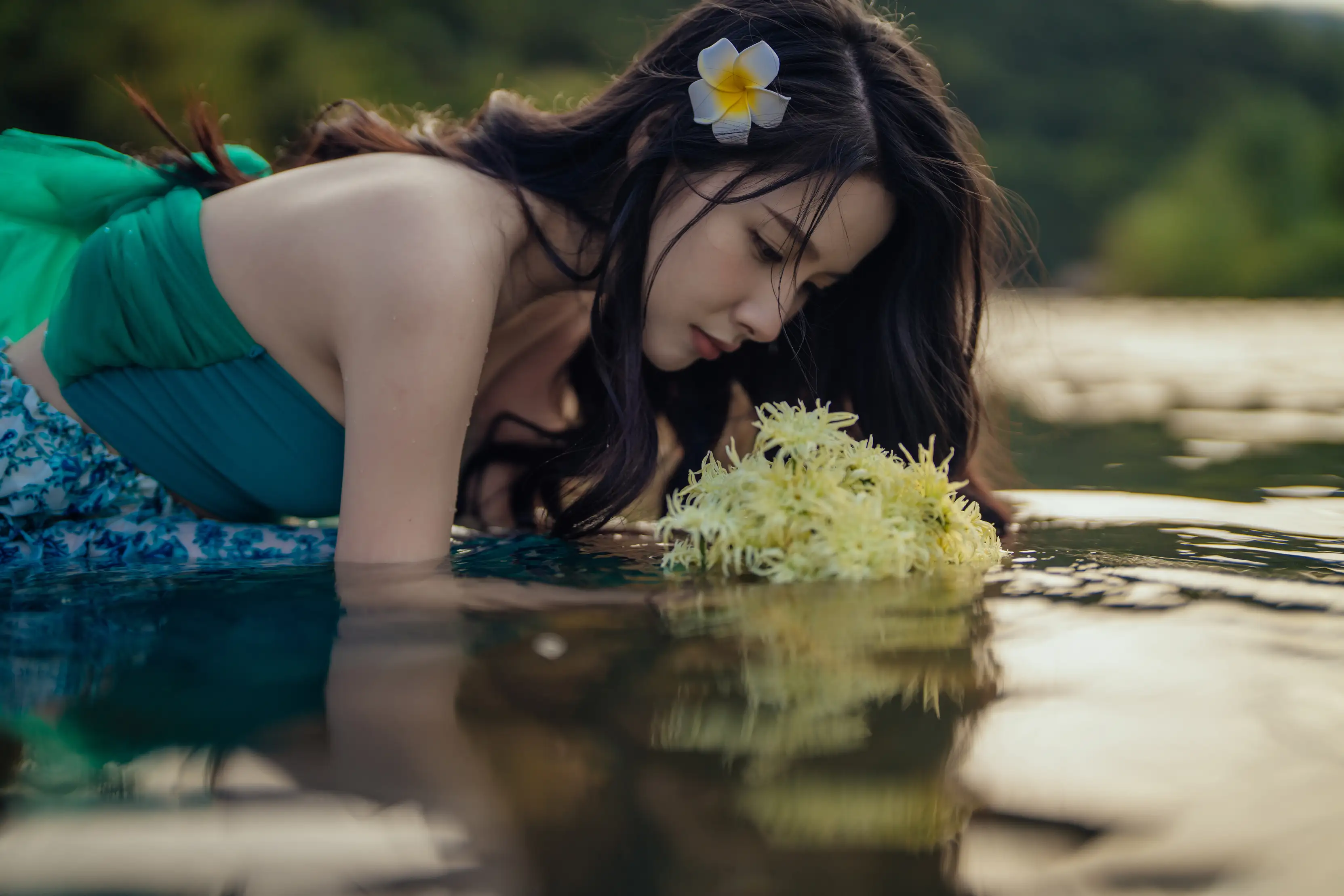 2021.11.24 Vol.469 – 清水出芙蓉 23