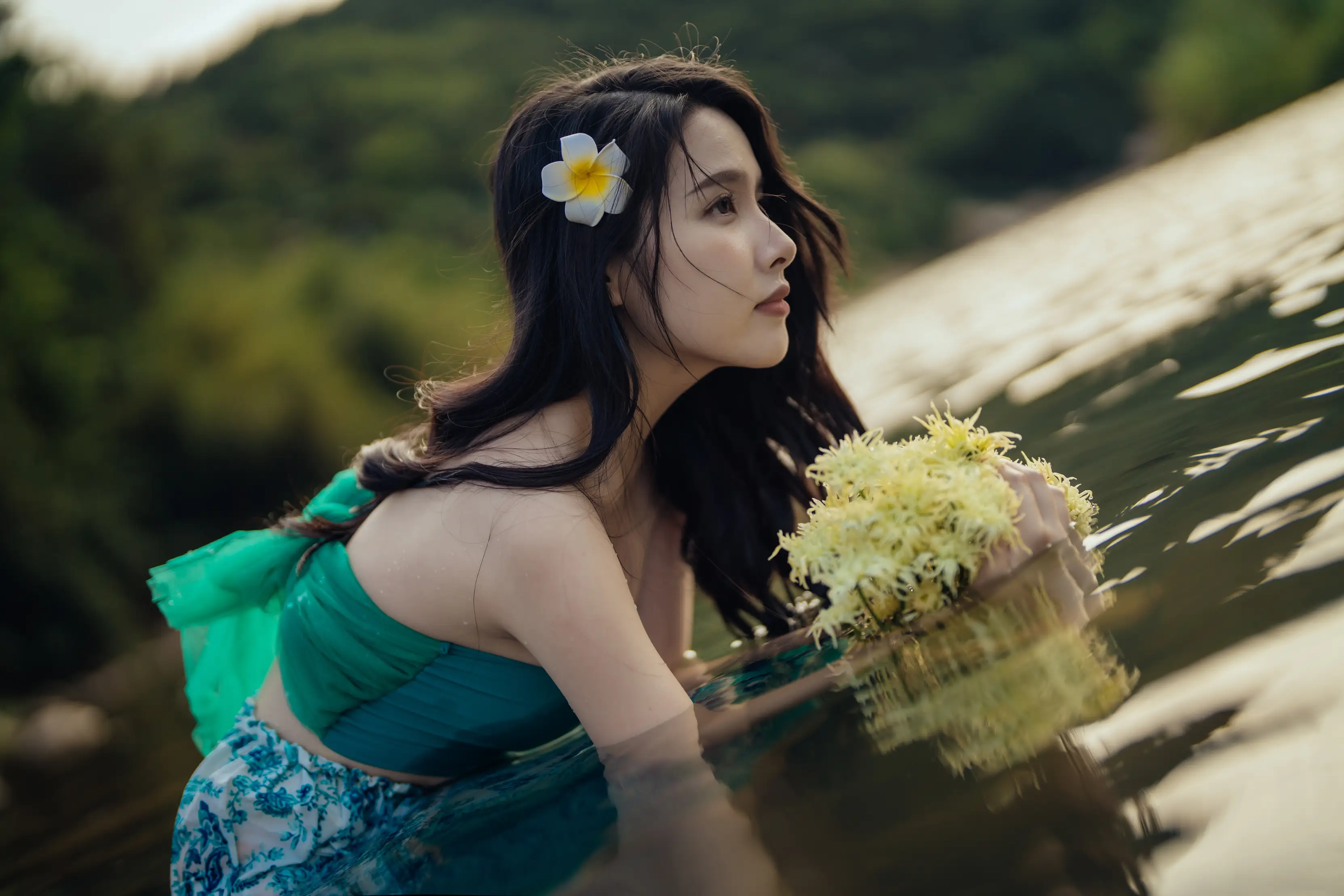 2021.11.24 Vol.469 – 清水出芙蓉 26