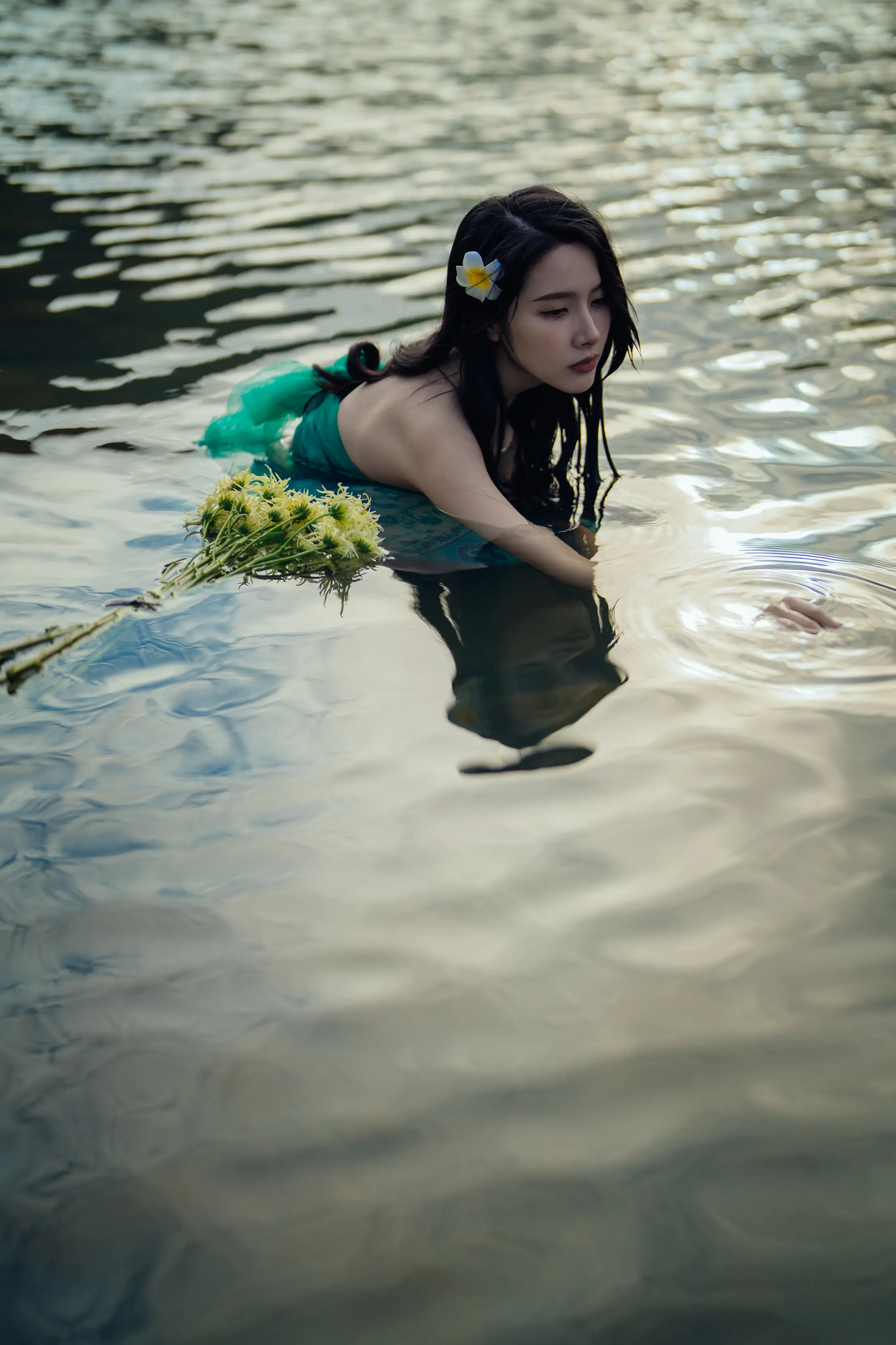 2021.11.24 Vol.469 – 清水出芙蓉 28