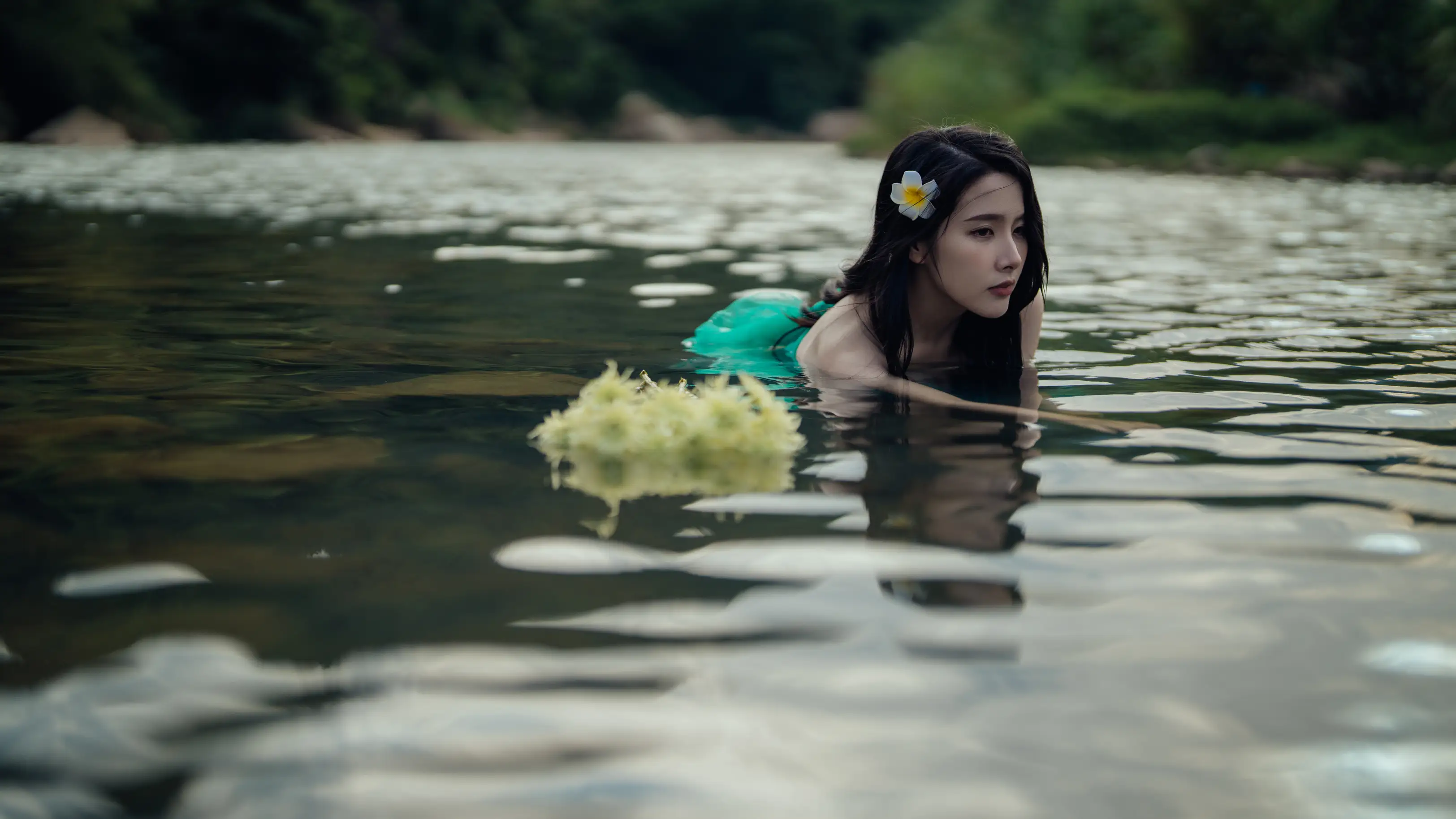 2021.11.24 Vol.469 – 清水出芙蓉 30