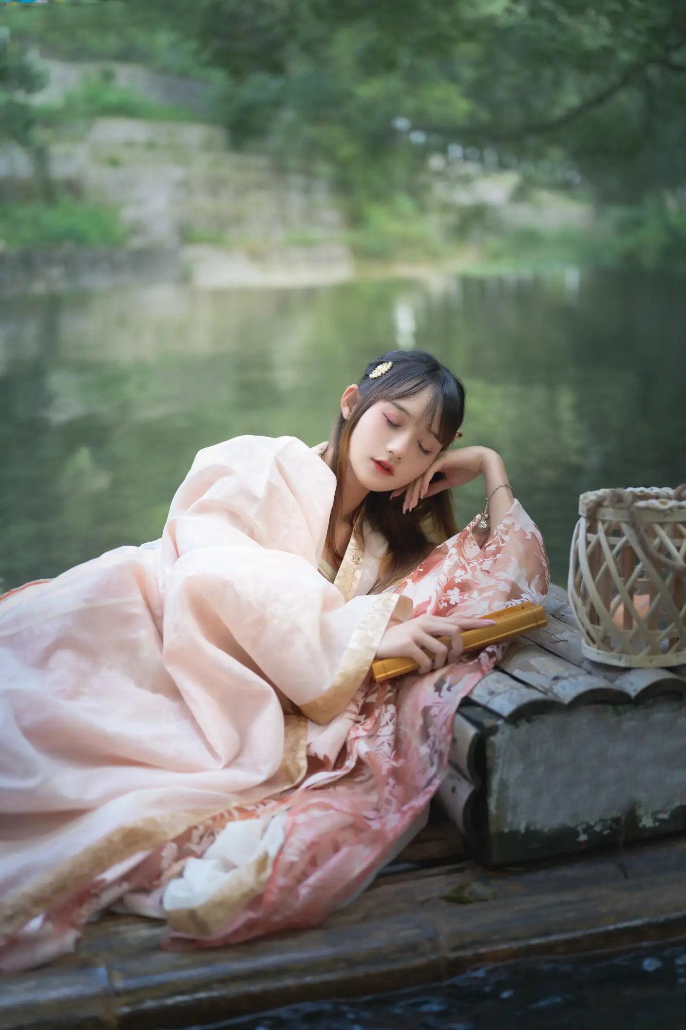 [艺图语] 2022.07.09 Vol.1431 – 烟雨江南 兔子Zzz不吃胡萝卜#[27P]-18