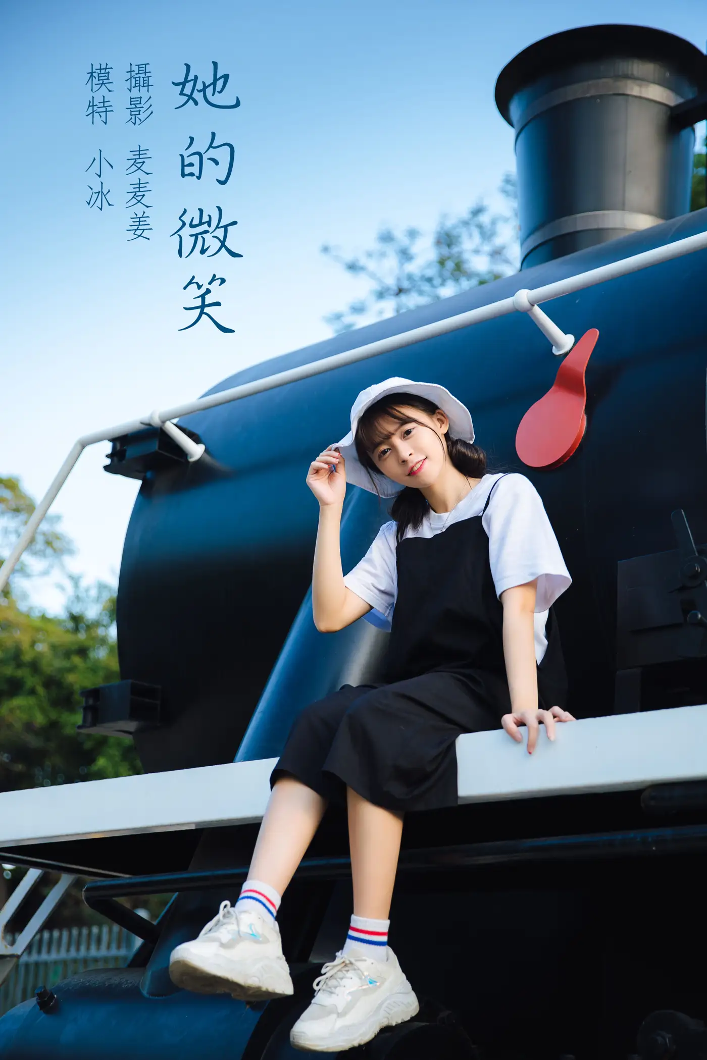 2022.02.21 Vol.836 – 她的微笑 1