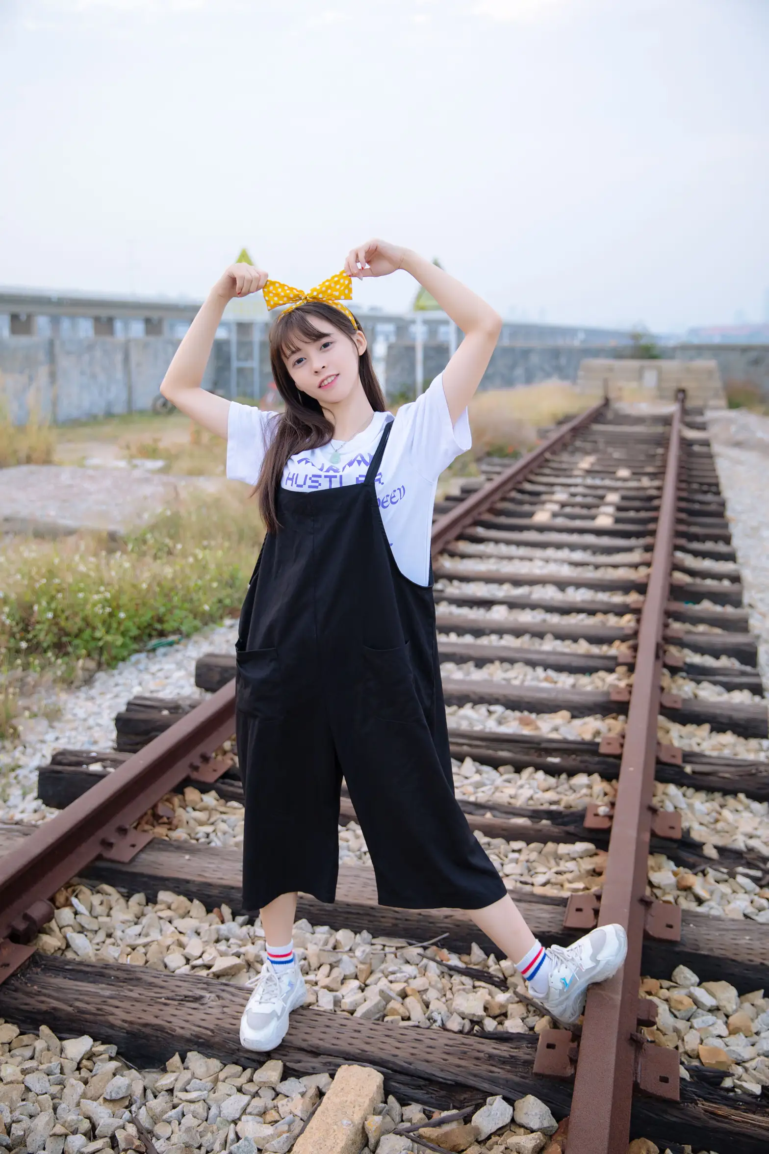 2022.02.21 Vol.836 – 她的微笑 13