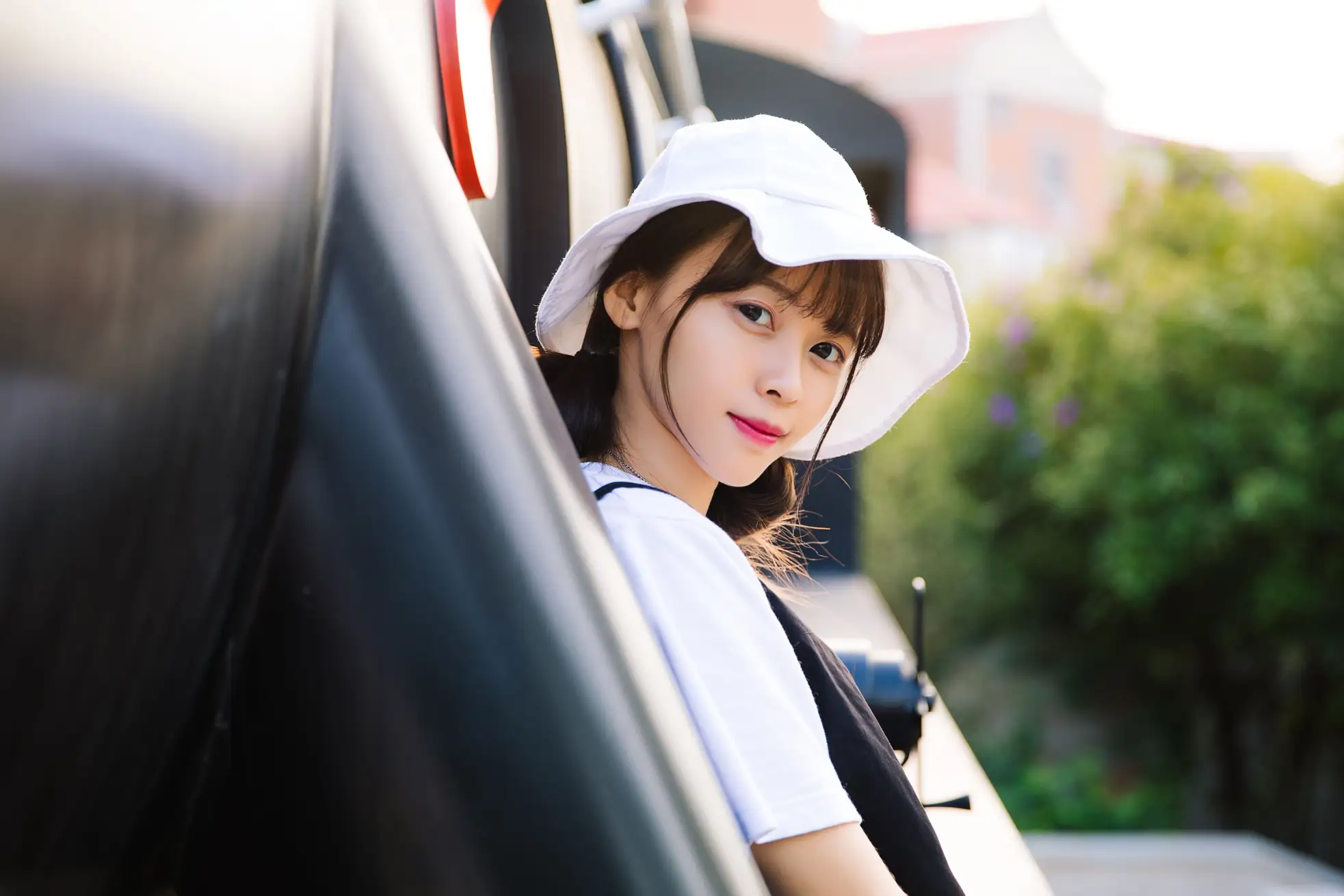 2022.02.21 Vol.836 – 她的微笑 28