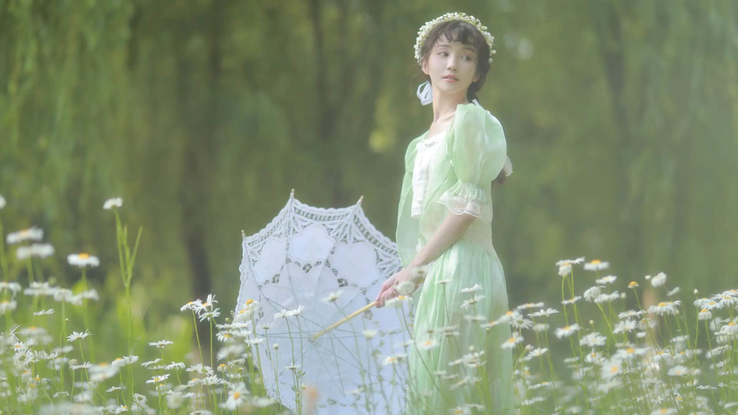 [艺图语] 2022.06.17 Vol.1209 – 她在光里徜徉 西西#[55P]-7