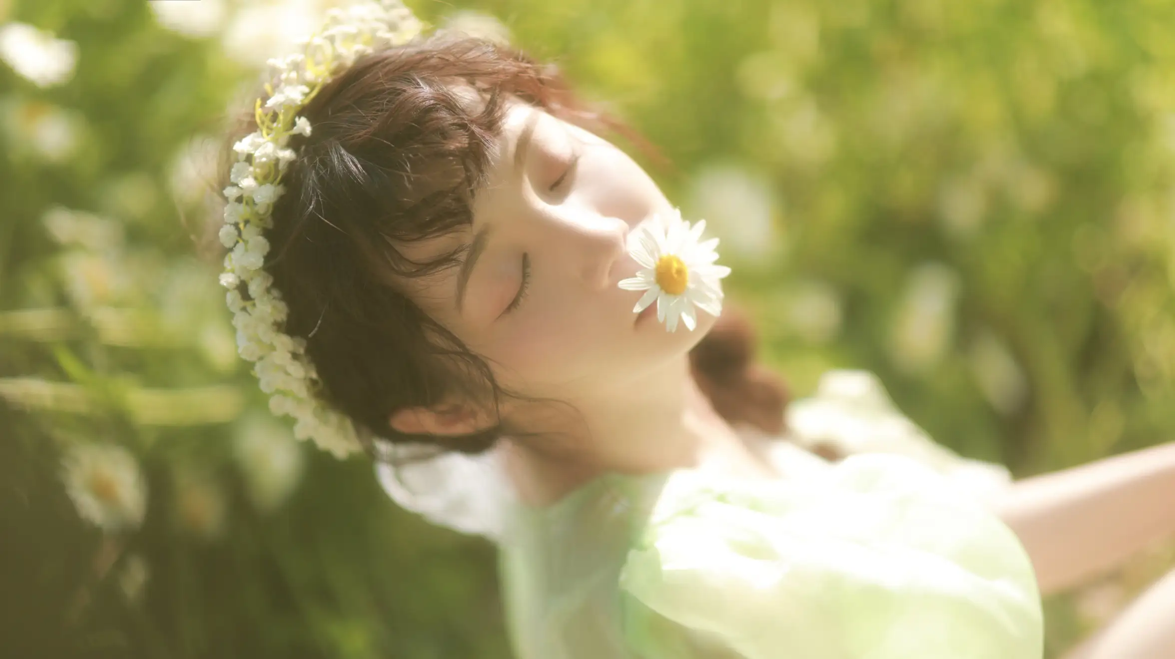 [艺图语] 2022.06.17 Vol.1209 – 她在光里徜徉 西西#[55P]-2