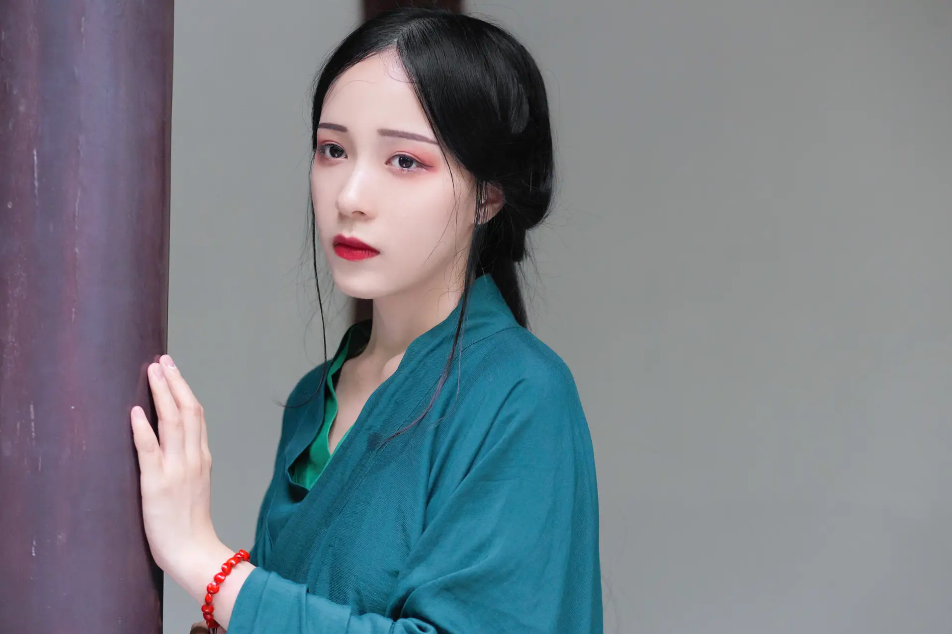 [艺图语] 2021.11.01 Vol.409 – 红豆 木冉#[41P]-18