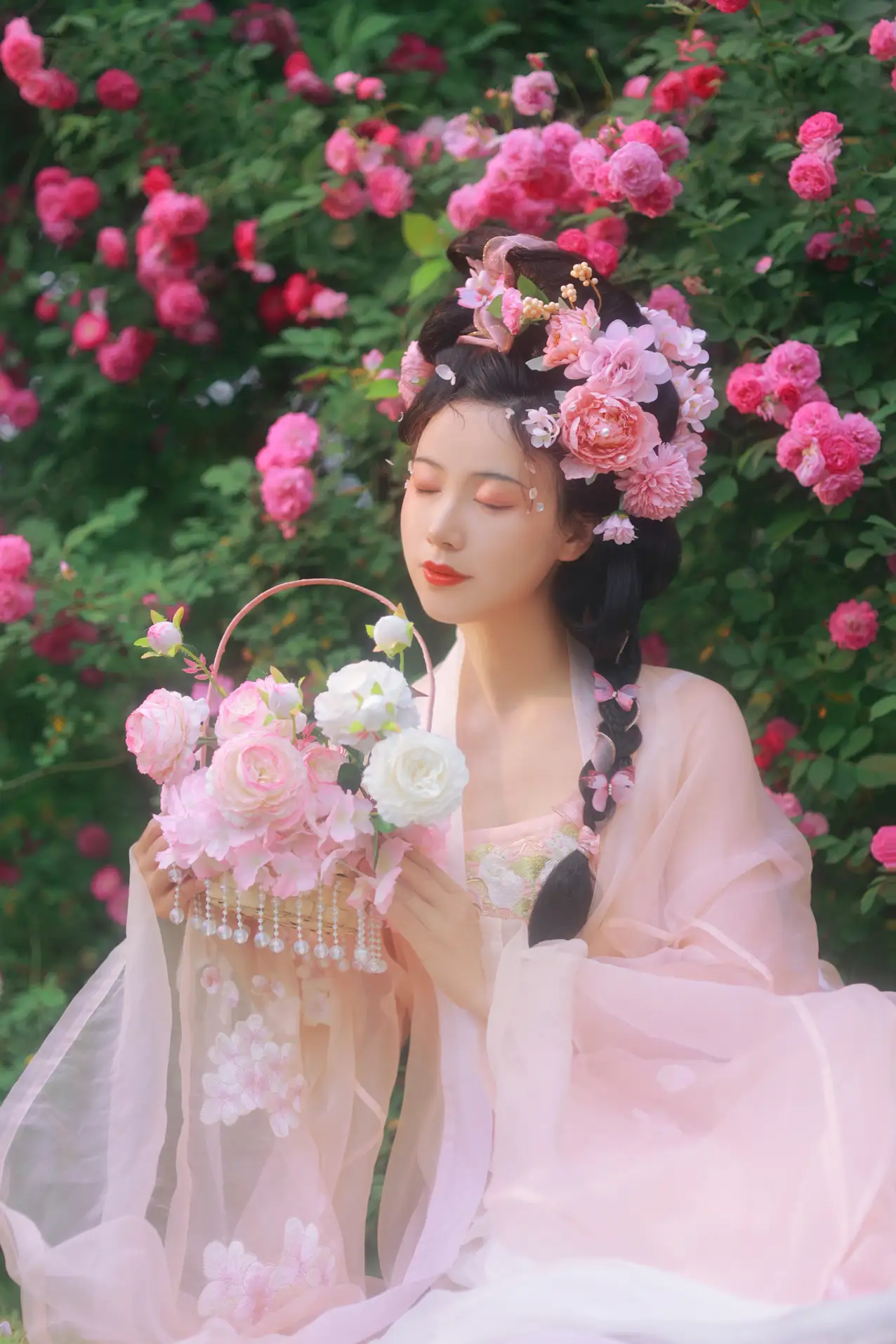 [艺图语] 2022.06.18 Vol.1217 – 蔷薇花神 笑笑#[35P]-11