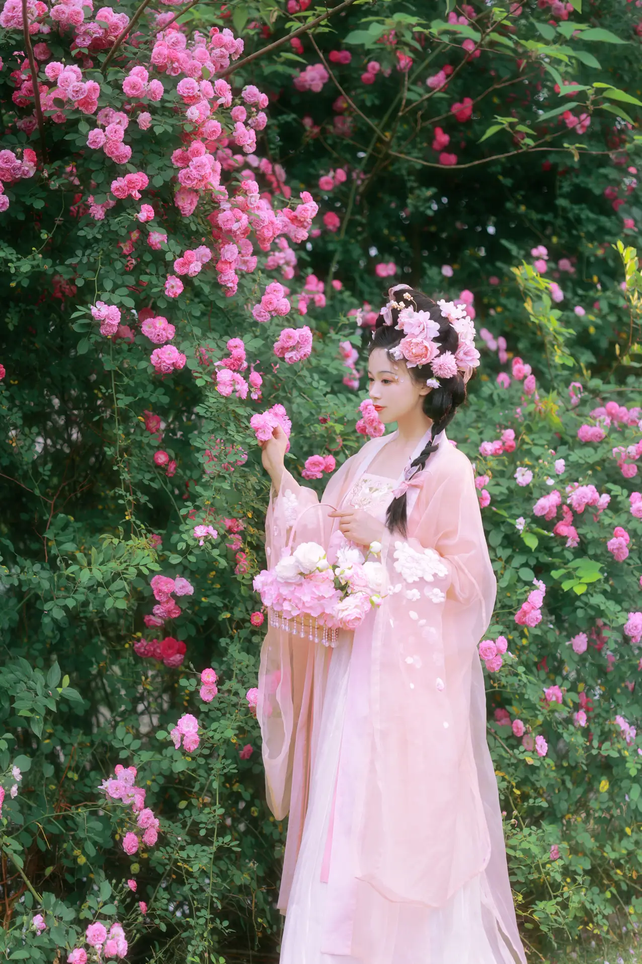 [艺图语] 2022.06.18 Vol.1217 – 蔷薇花神 笑笑#[35P]-25
