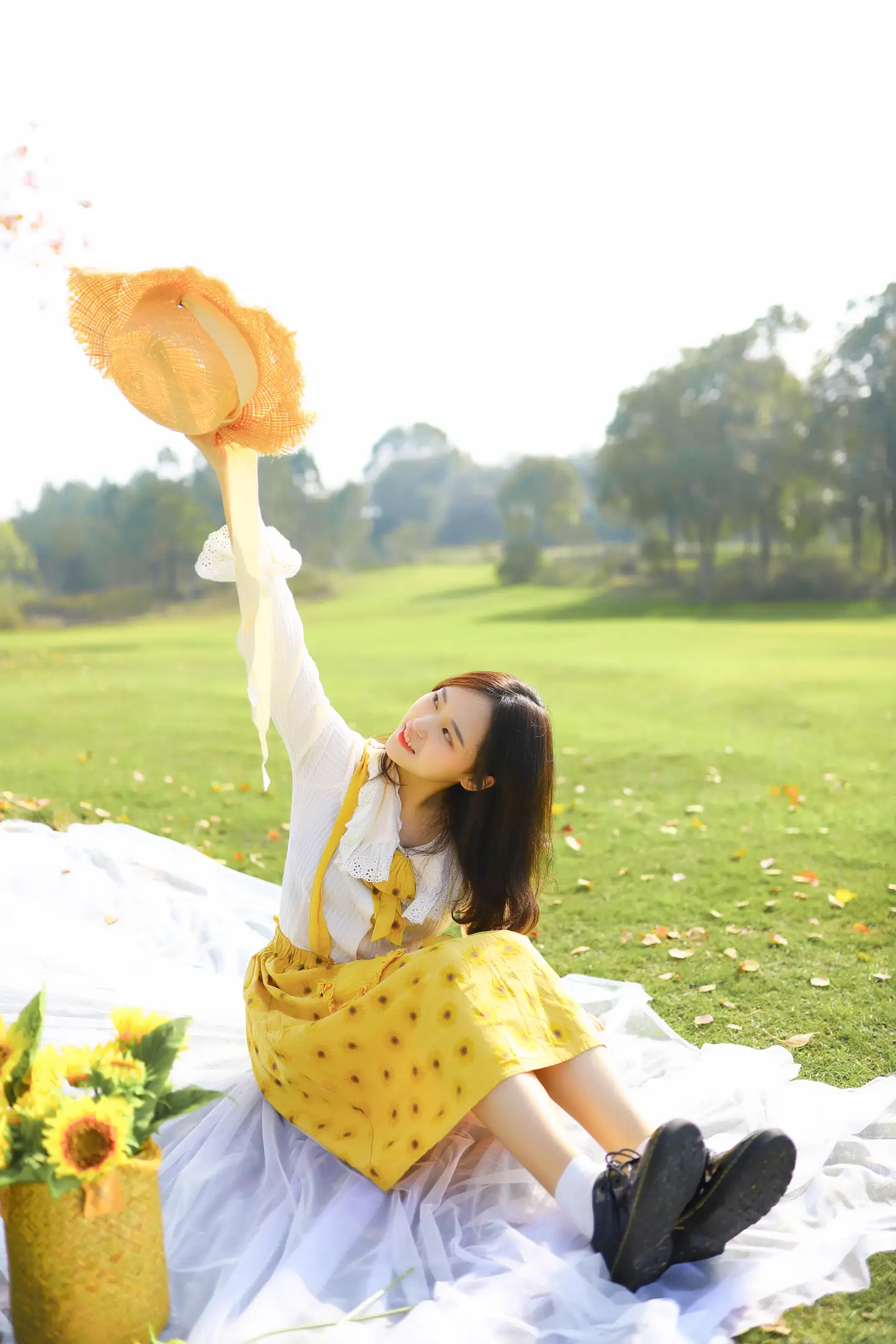 [艺图语] 2022.08.27 Vol.1804 – 向阳而生 芊芊#[23P]-6