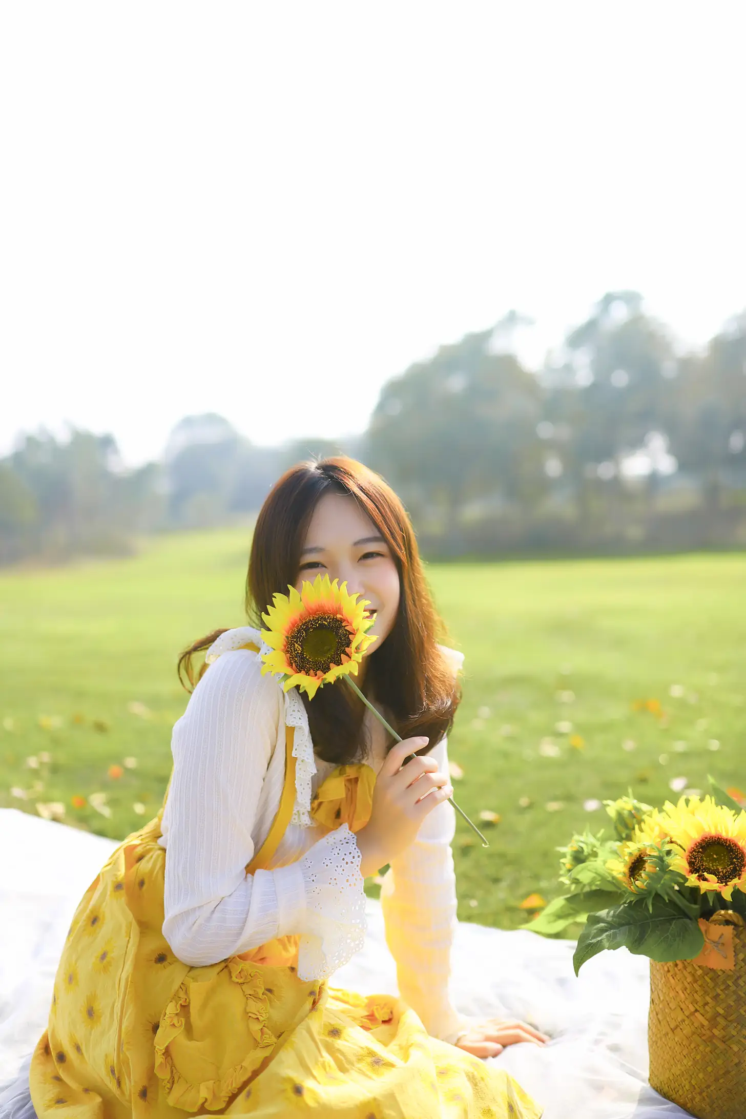 [艺图语] 2022.08.27 Vol.1804 – 向阳而生 芊芊#[23P]-1