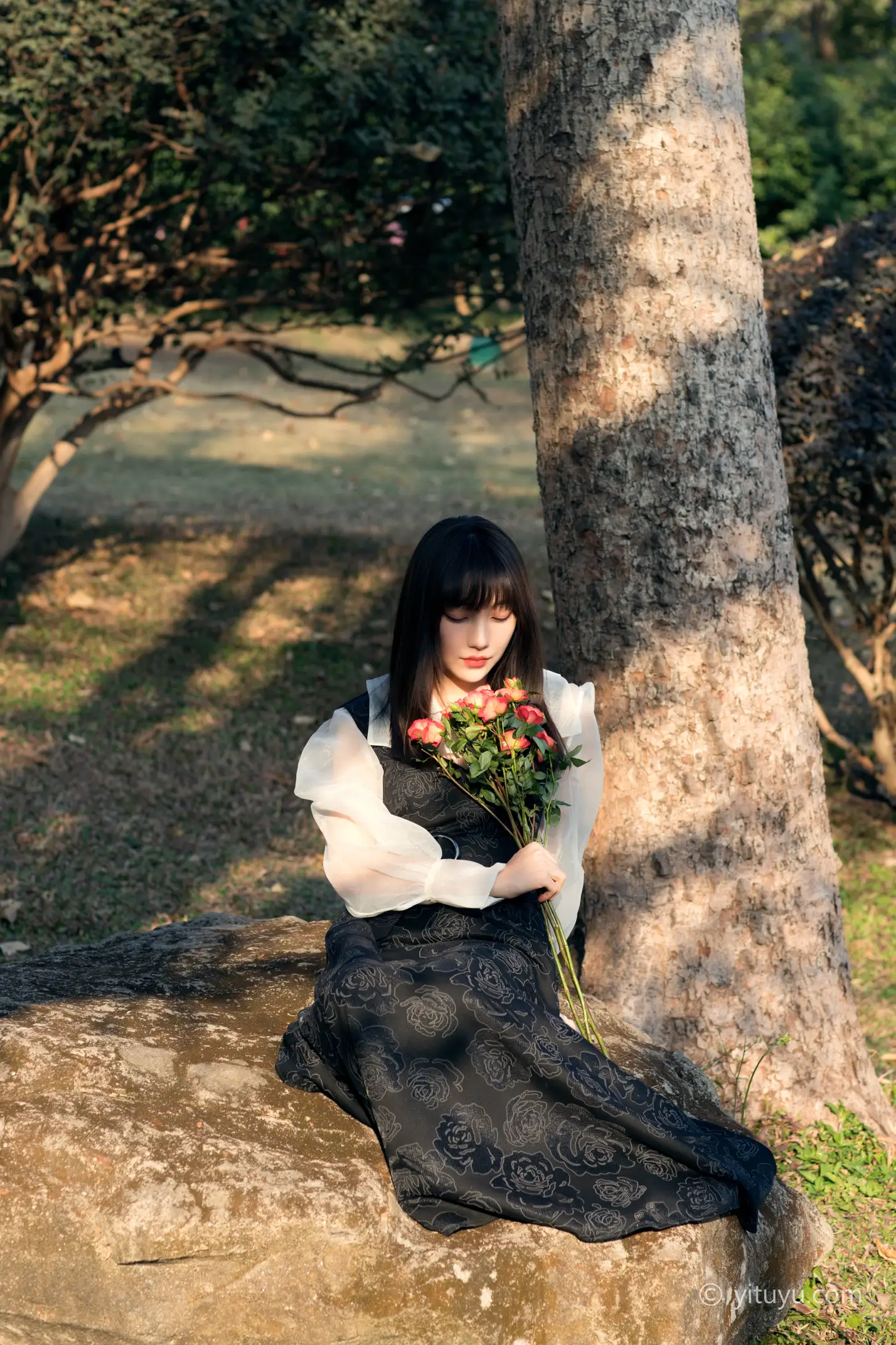 [艺图语] 2021.03.24 Vol.026 – 黑玫瑰 星星#[35P]-33