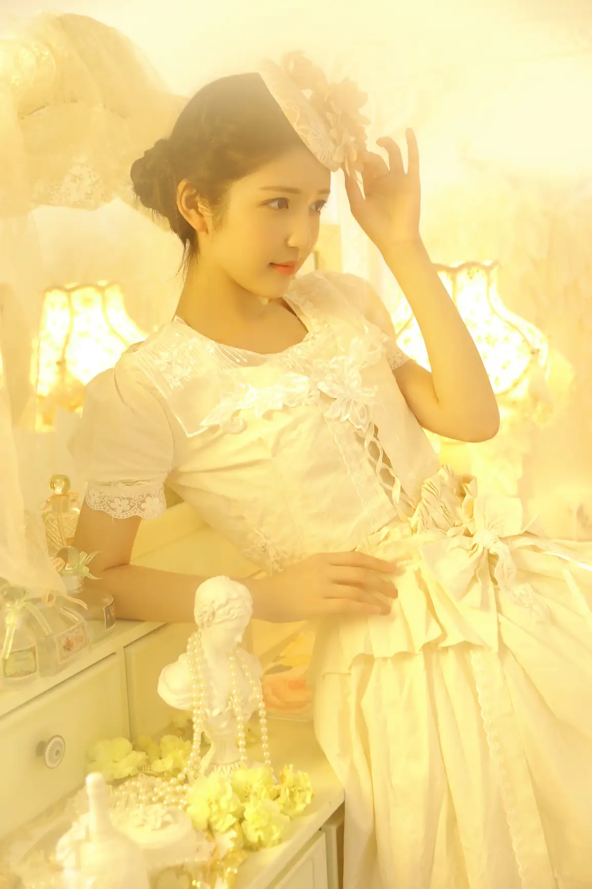 [艺图语] 2022.08.08 Vol.1651 – 爱的圆舞曲 金迪-Vivian#[22P]-1